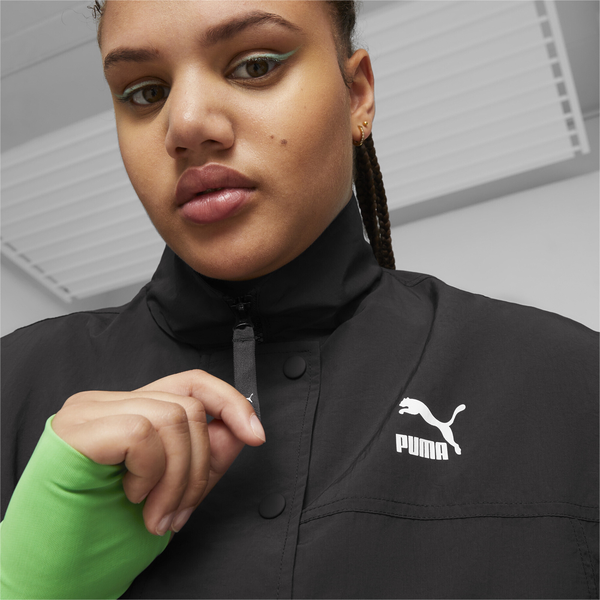 PUMA Trainingsjacke Jacke »DARE BAUR TO bestellen Damen« | Verkürzte für