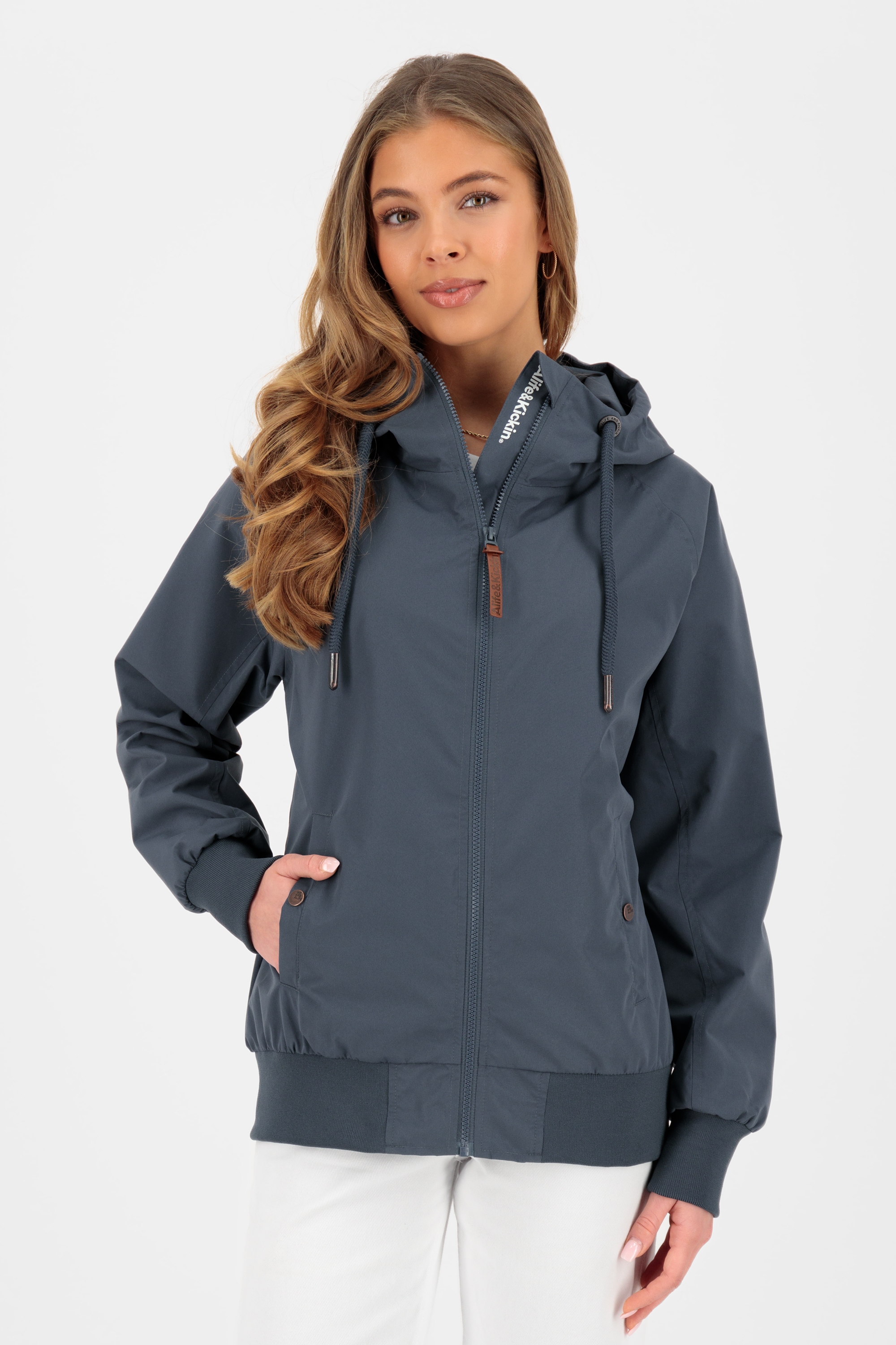 Alife & Kickin Outdoorjacke "RenitaAKA" mit Kapuze mit Kapuze in bequemen Fit