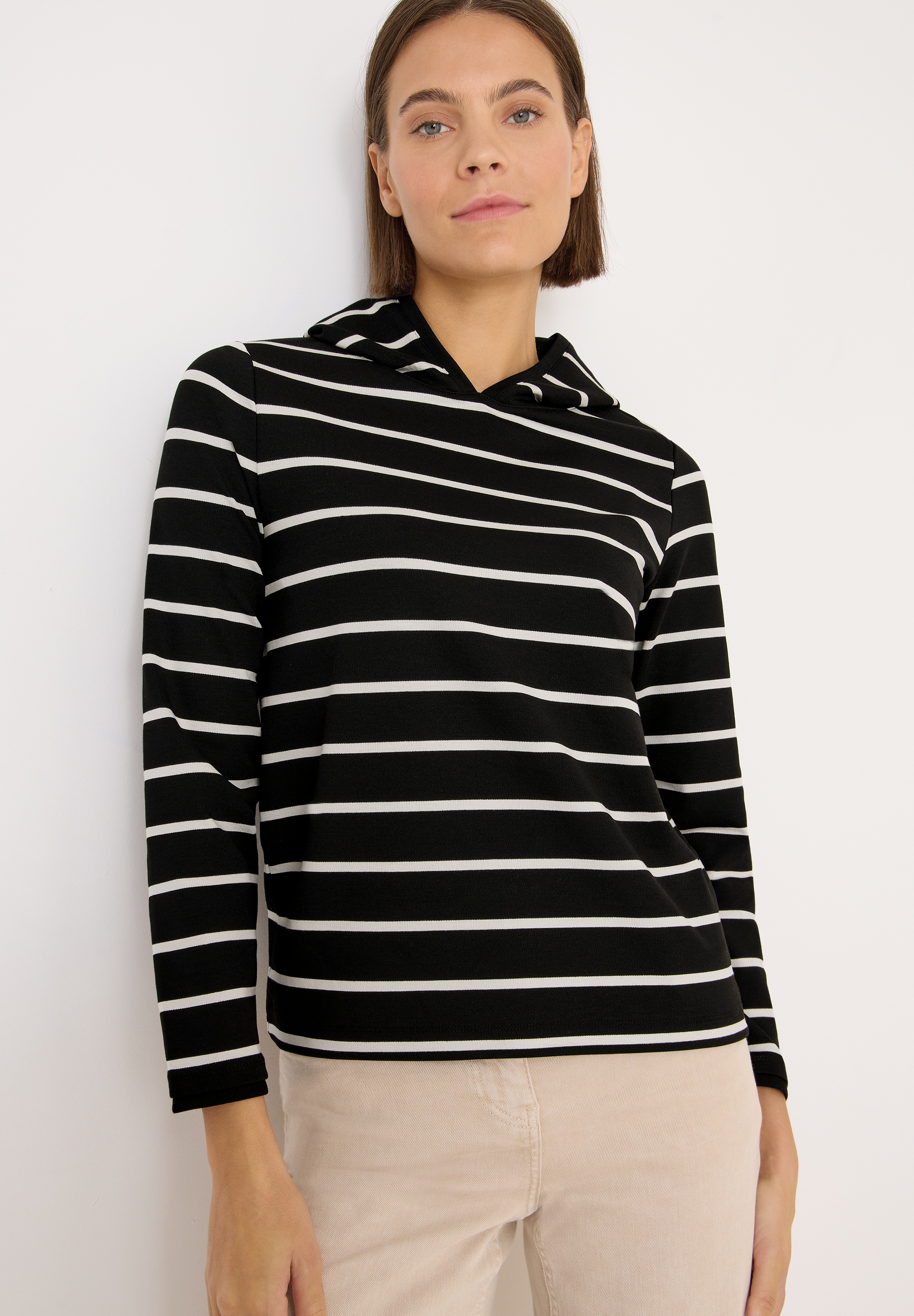 Cecil Kapuzenshirt aus softem Materialmix