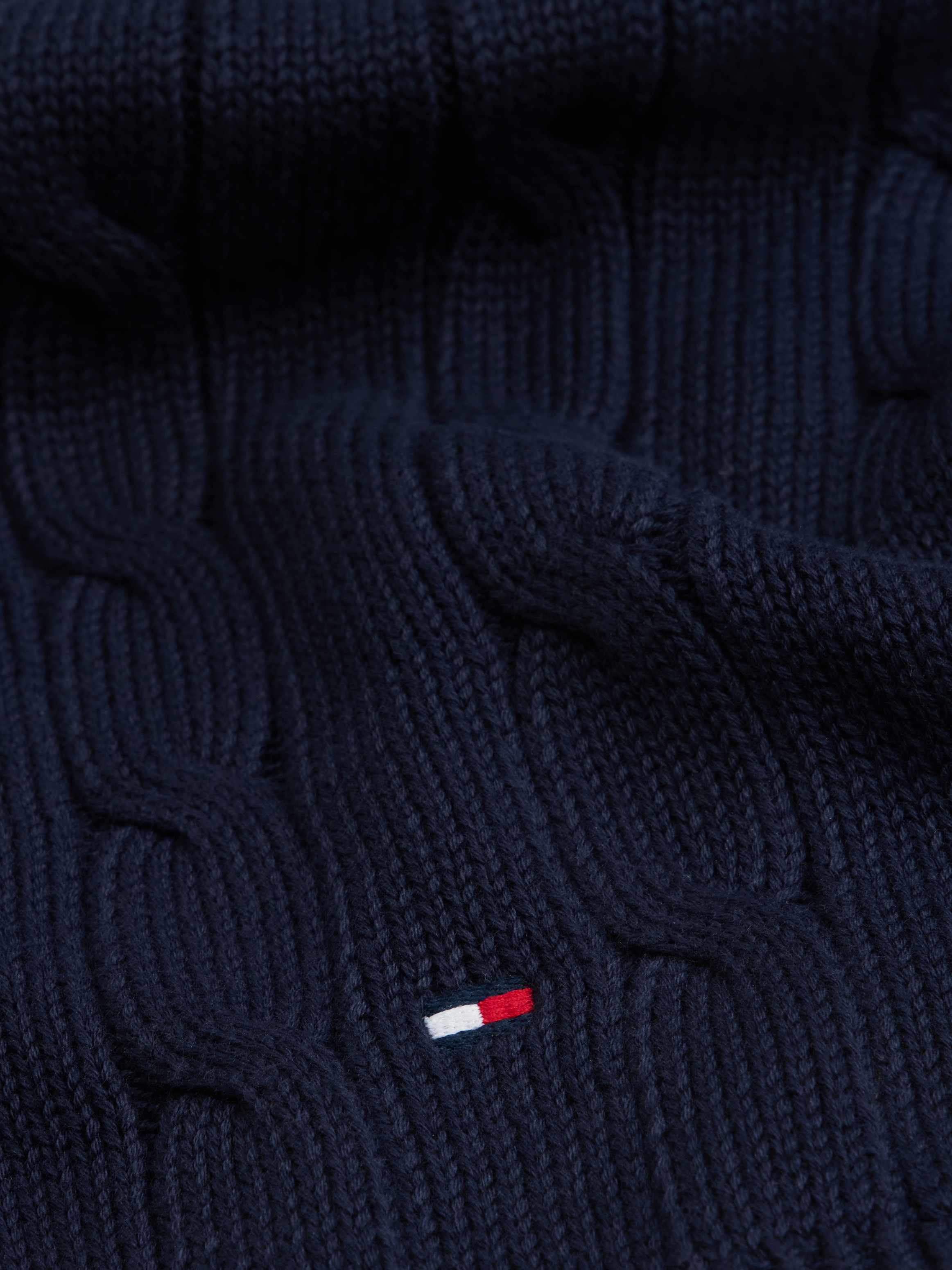Tommy Hilfiger Strickschal »ESSENTIAL CABLE SCARF« Regular fit mit Zopfstrickmuster