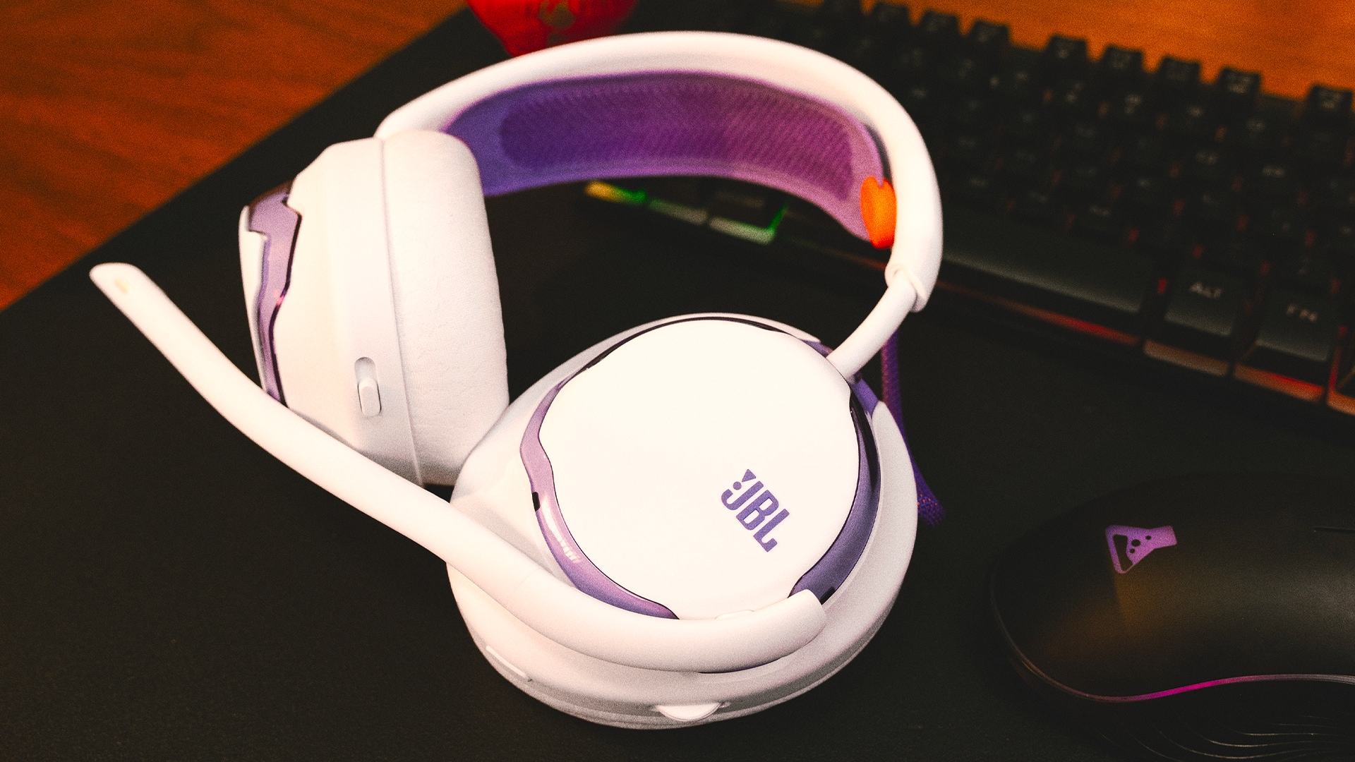 JBL Gaming-Headset »Quantum 650 - Kabelloses Gaming-Headset für mehrere Plattformen« A2DP Bluetooth Freisprechfunktion