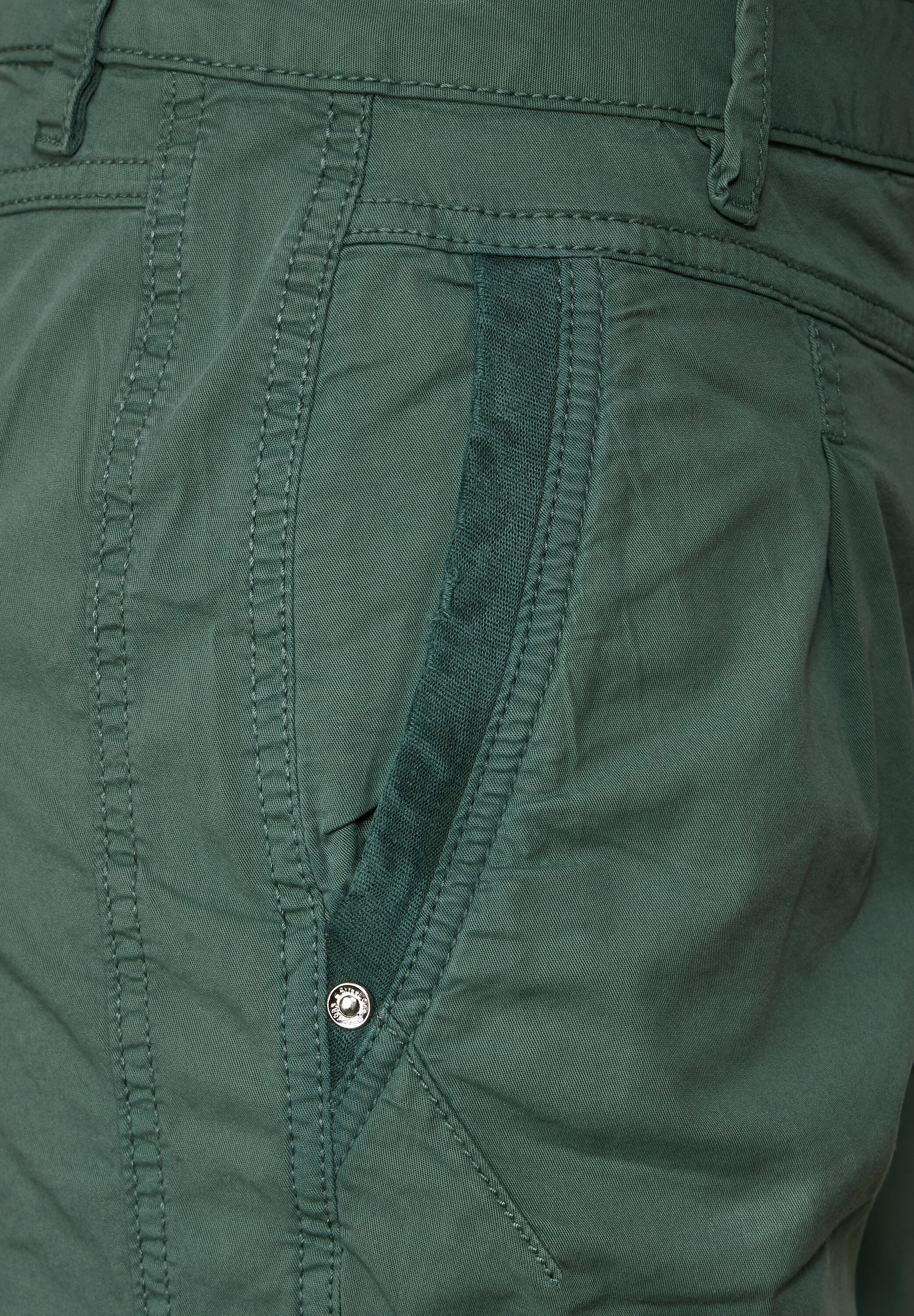STREET ONE Cargohose, mit Cargo Taschen