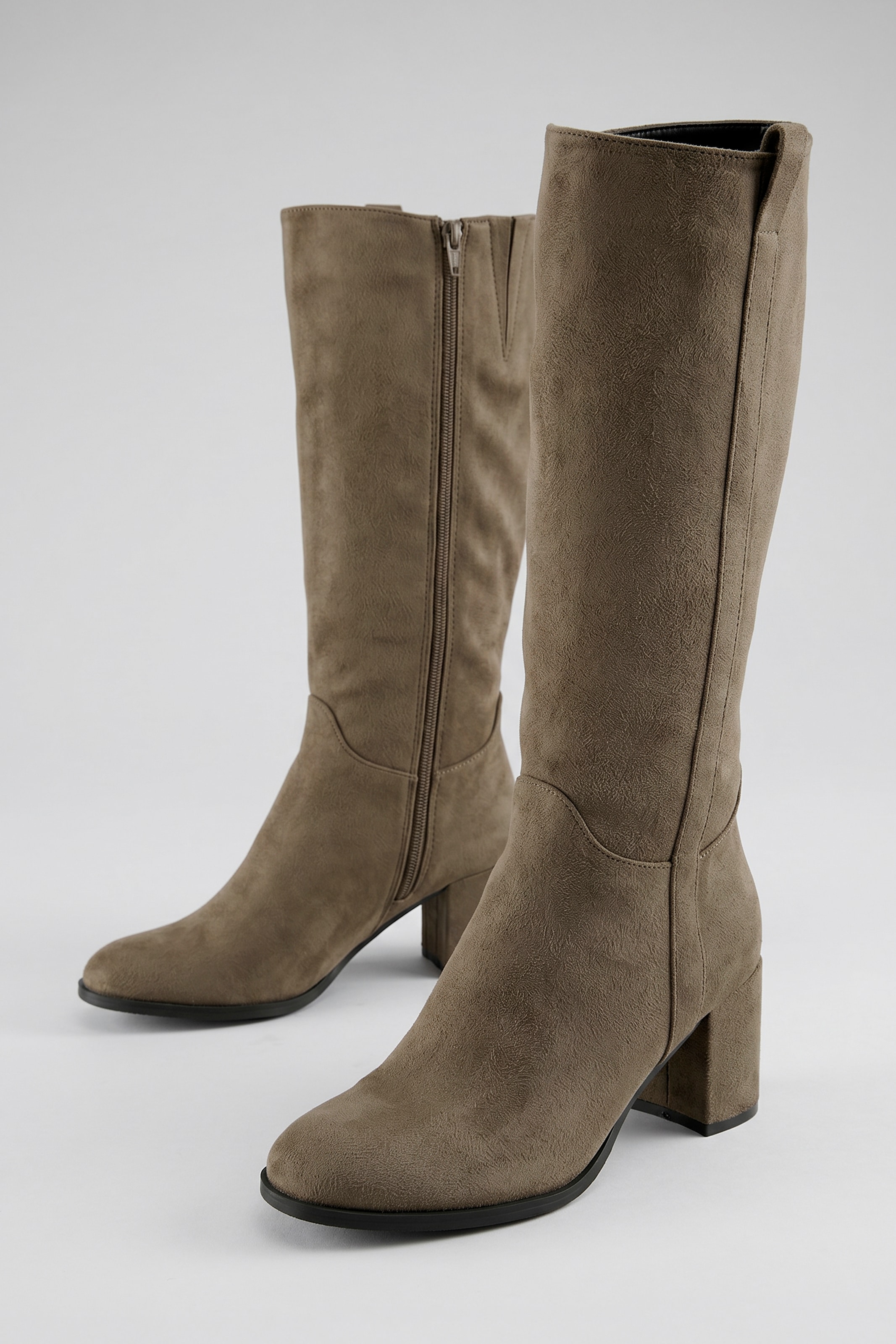 Aniston SHOES Stiefel Stiefelette, Langschaftstiefel mit Reißverschluss- NEUE KOLLEKTION