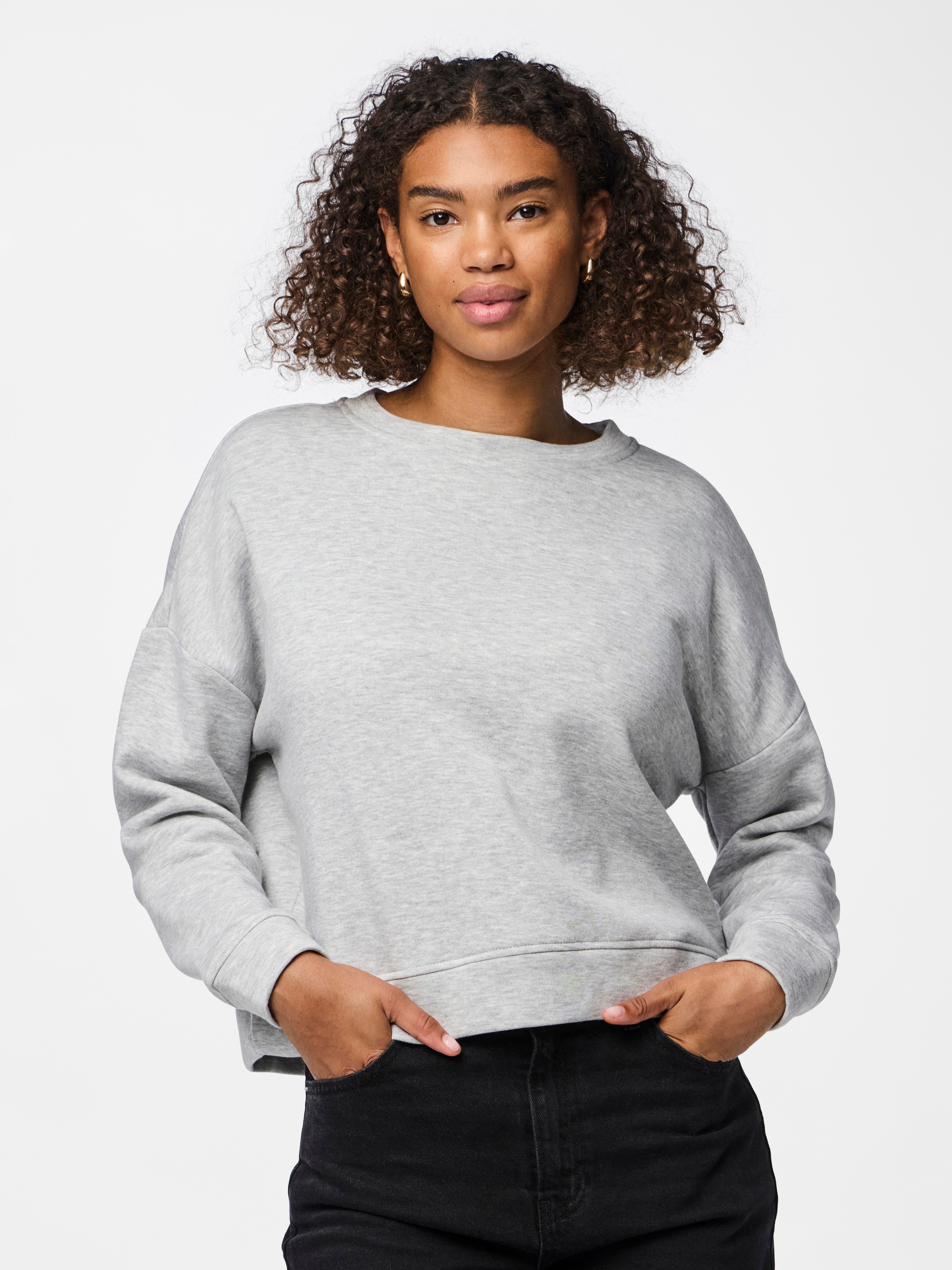 pieces Sweatshirt »PCCHILLI LS SWEAT NOOS BC«
