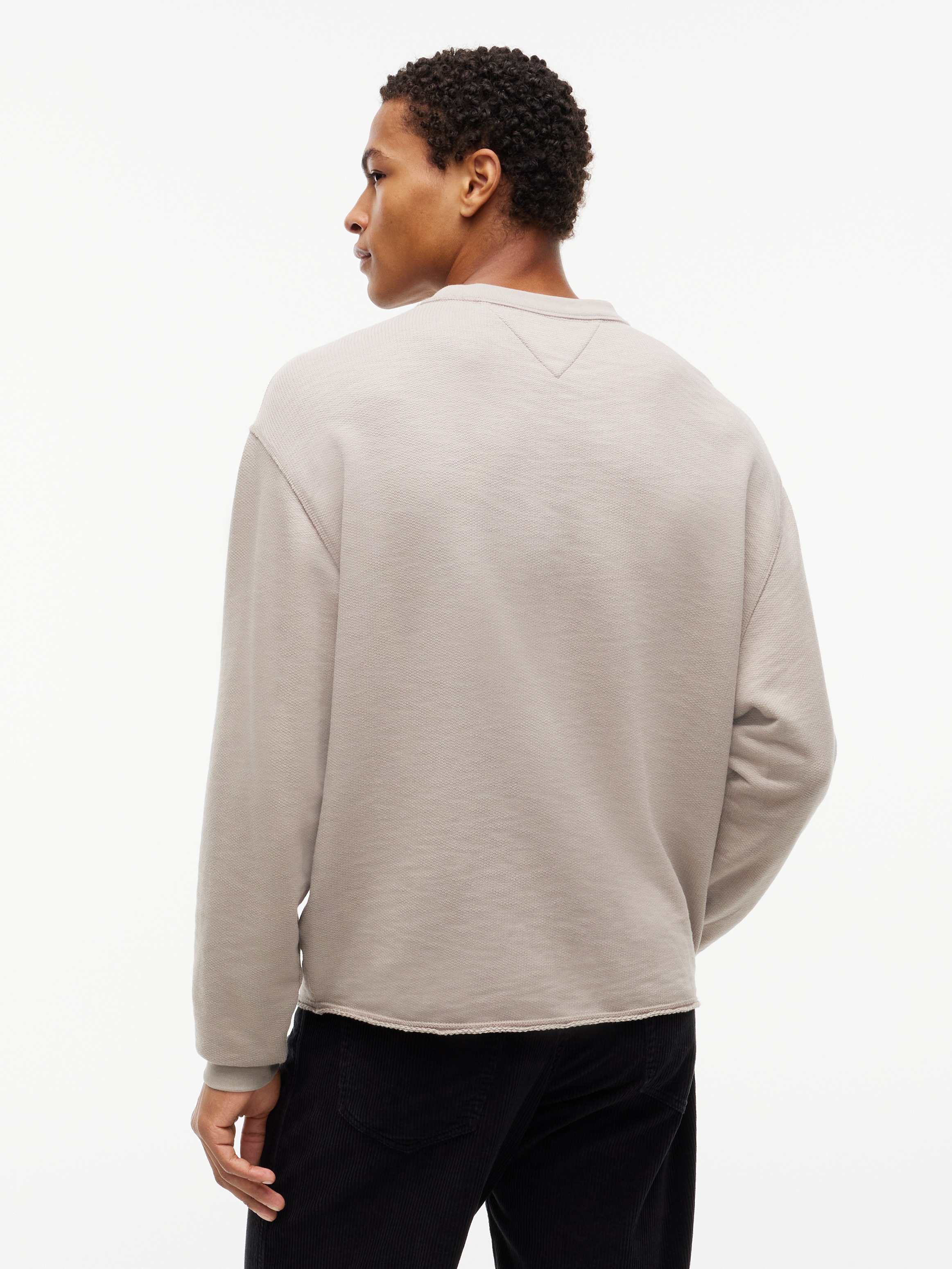Tommy Jeans Sweatshirt »TOMMY OPEN«, Regular fit mit Rundhalsausschnitt
