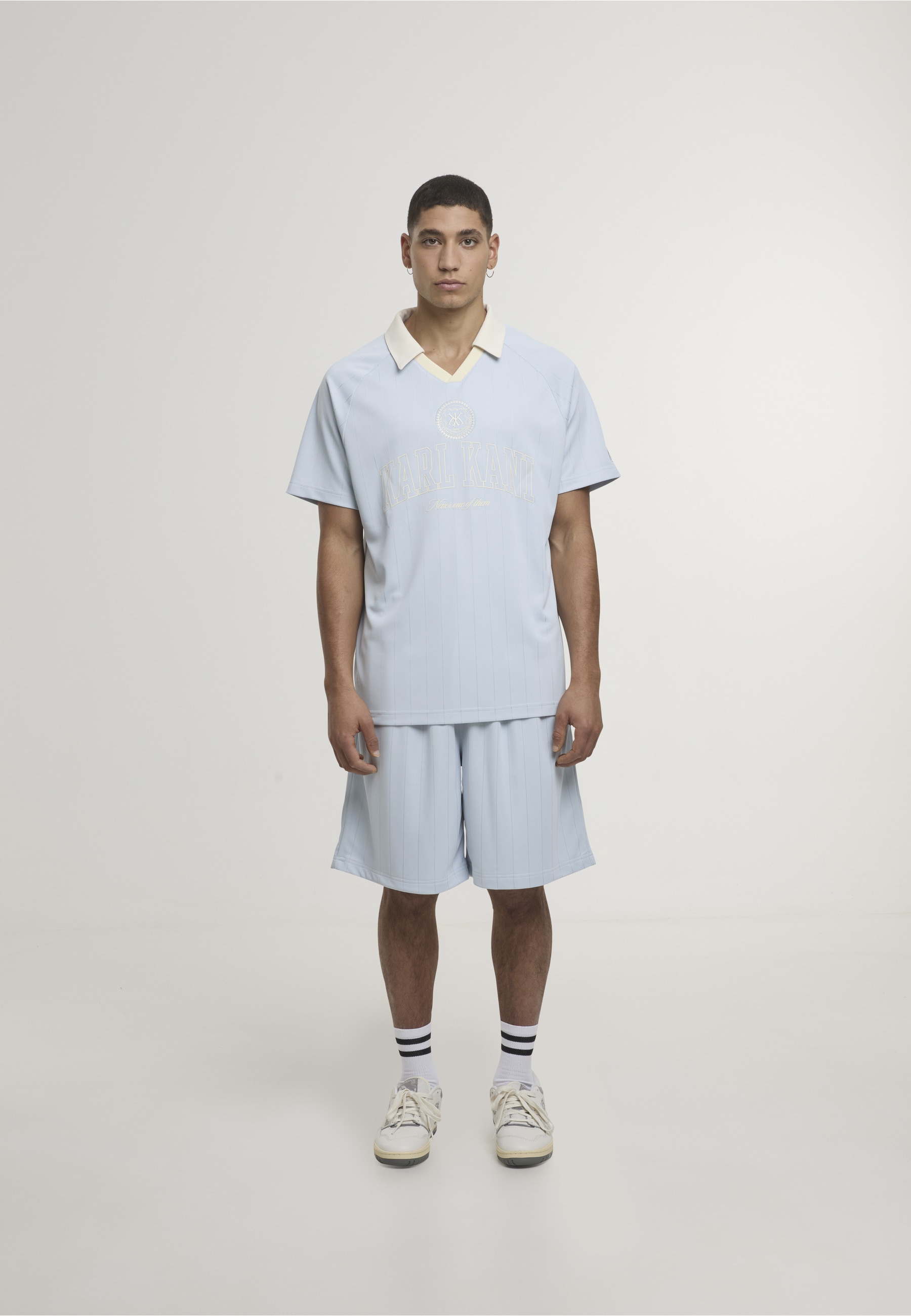 Karl Kani T-Shirt »Karl Kani Heritage Emblem Shadow Pinstripe Soccer Jersey« 1