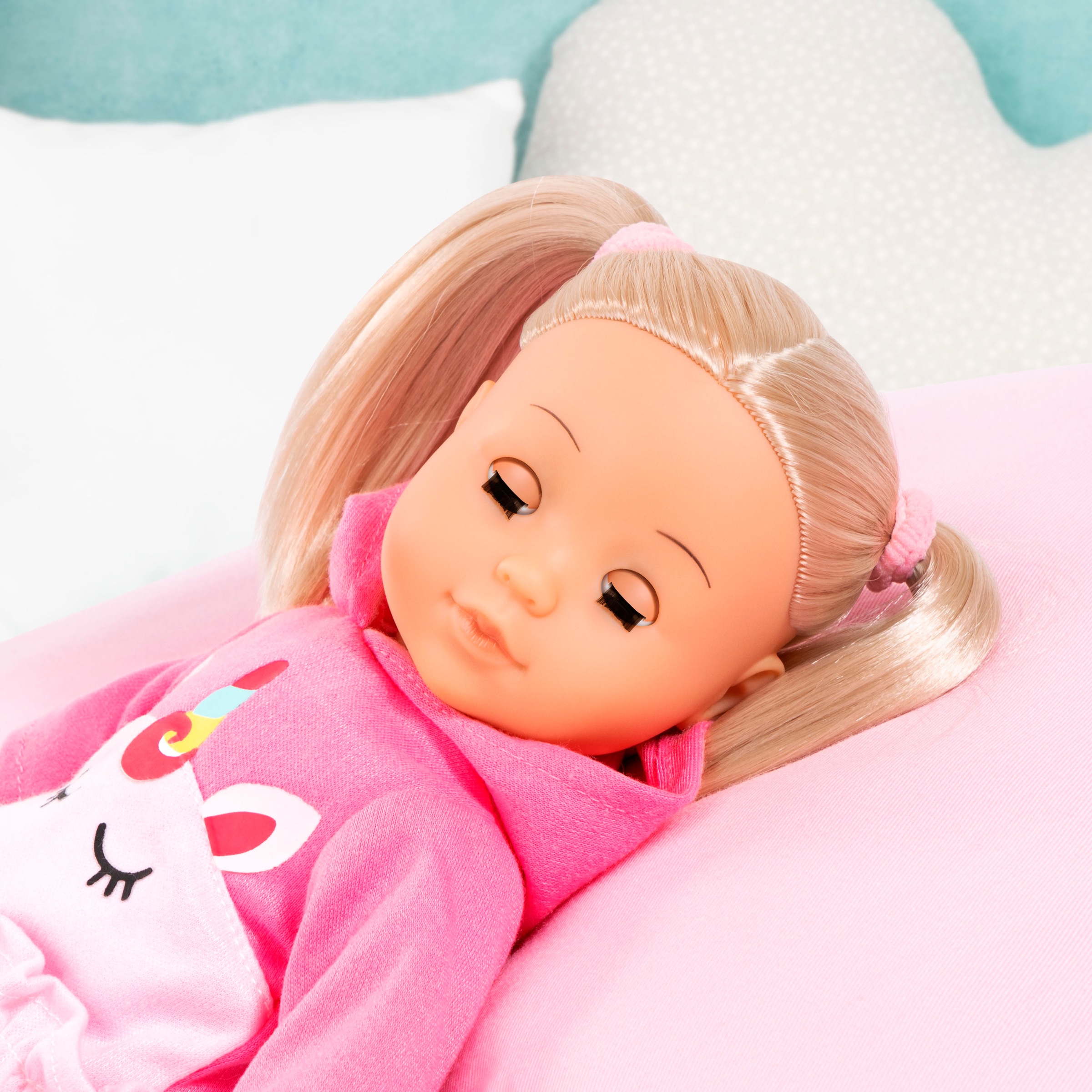 Bayer Stehpuppe »Little Love, Charlene 33 cm«, mit Schlafaugen und Babygeräuschen