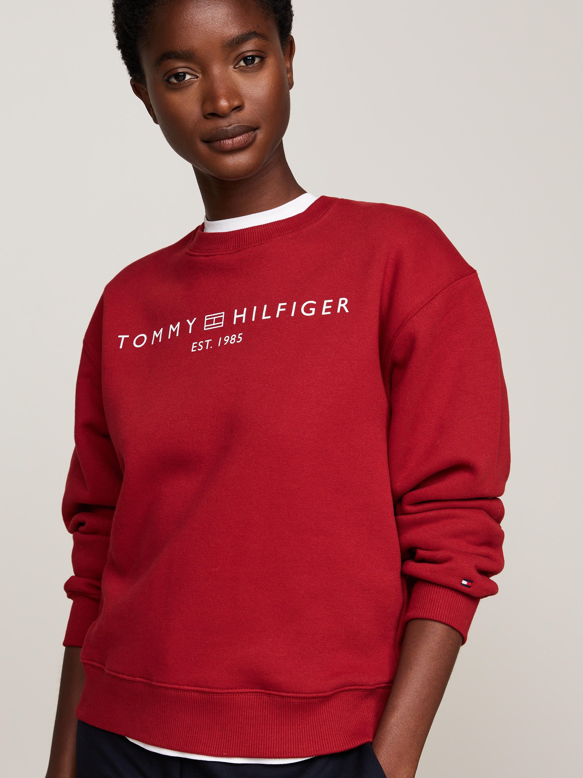 Tommy Hilfiger Sweatshirt "MDRN REG CORP LOGO C-NK SWTSHRT", mit Logoschrif günstig online kaufen