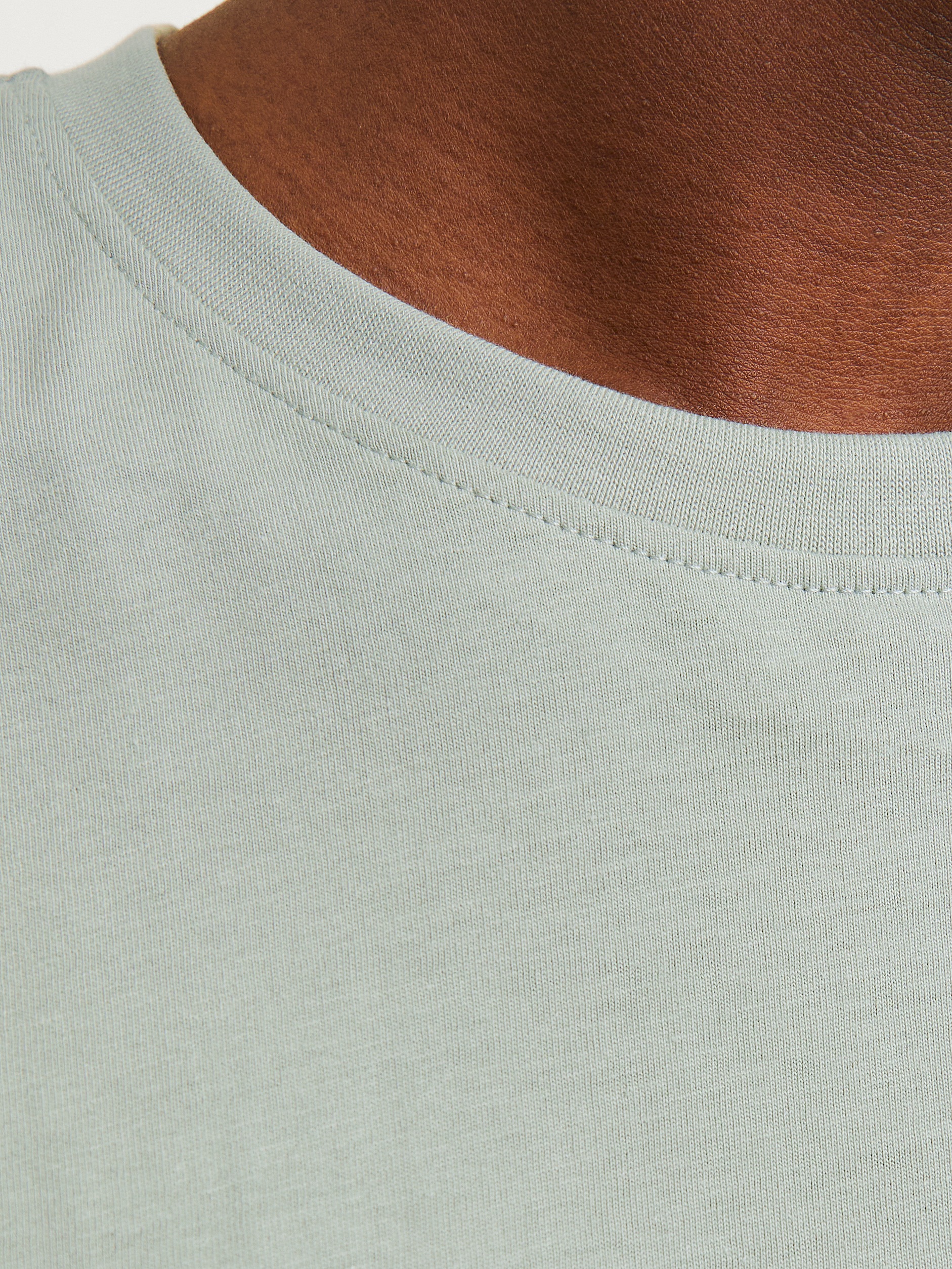 Thumbnail - Jack & Jones Rundhalsshirt "JJENOA TEE SS CREW NECK NOOS", mit abgerundetem Saum
