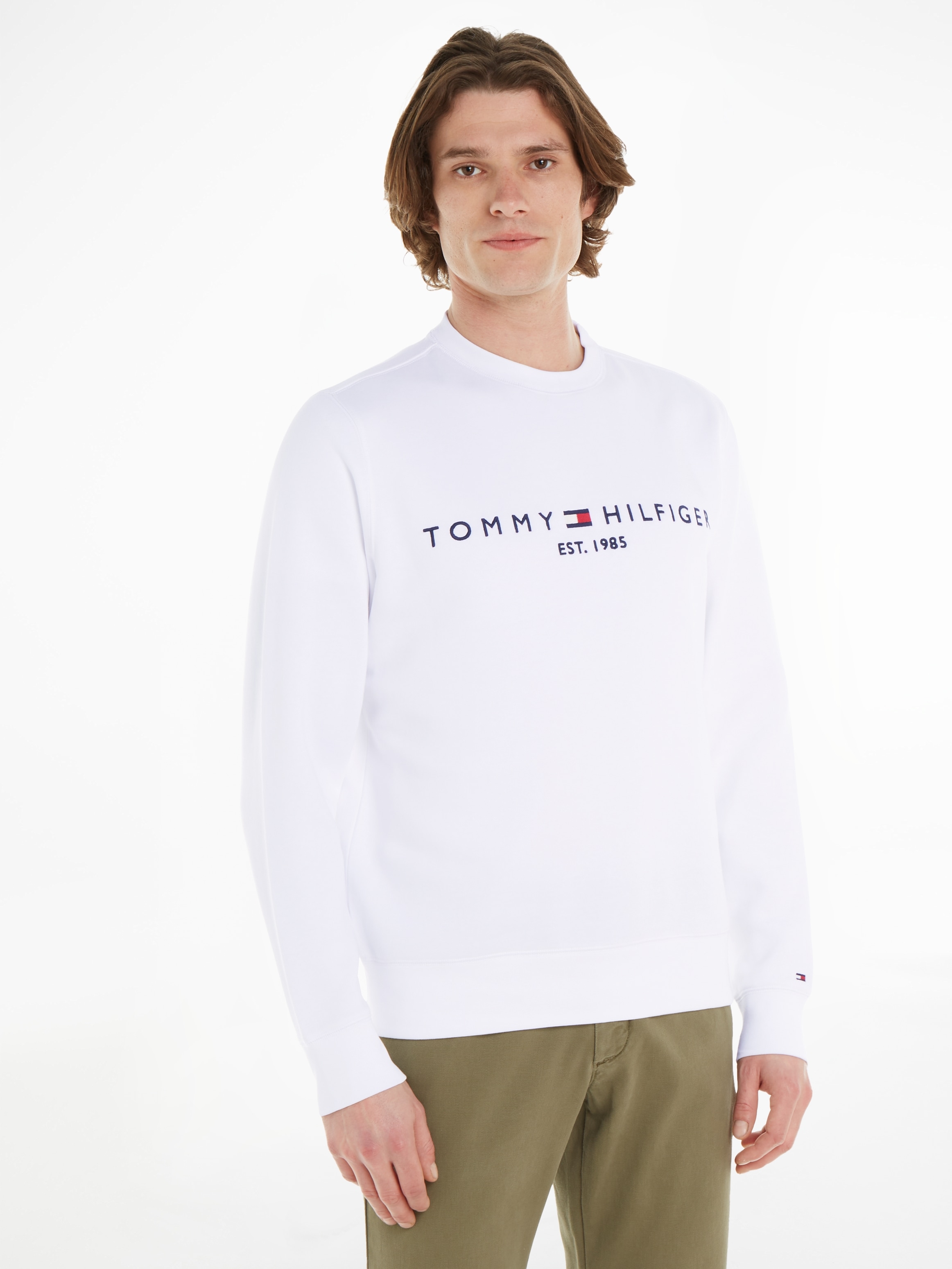 Tommy Hilfiger Sweatshirt "TOMMY LOGO SWEATSHIRT", mit klassischem Rundhalsausschnitt