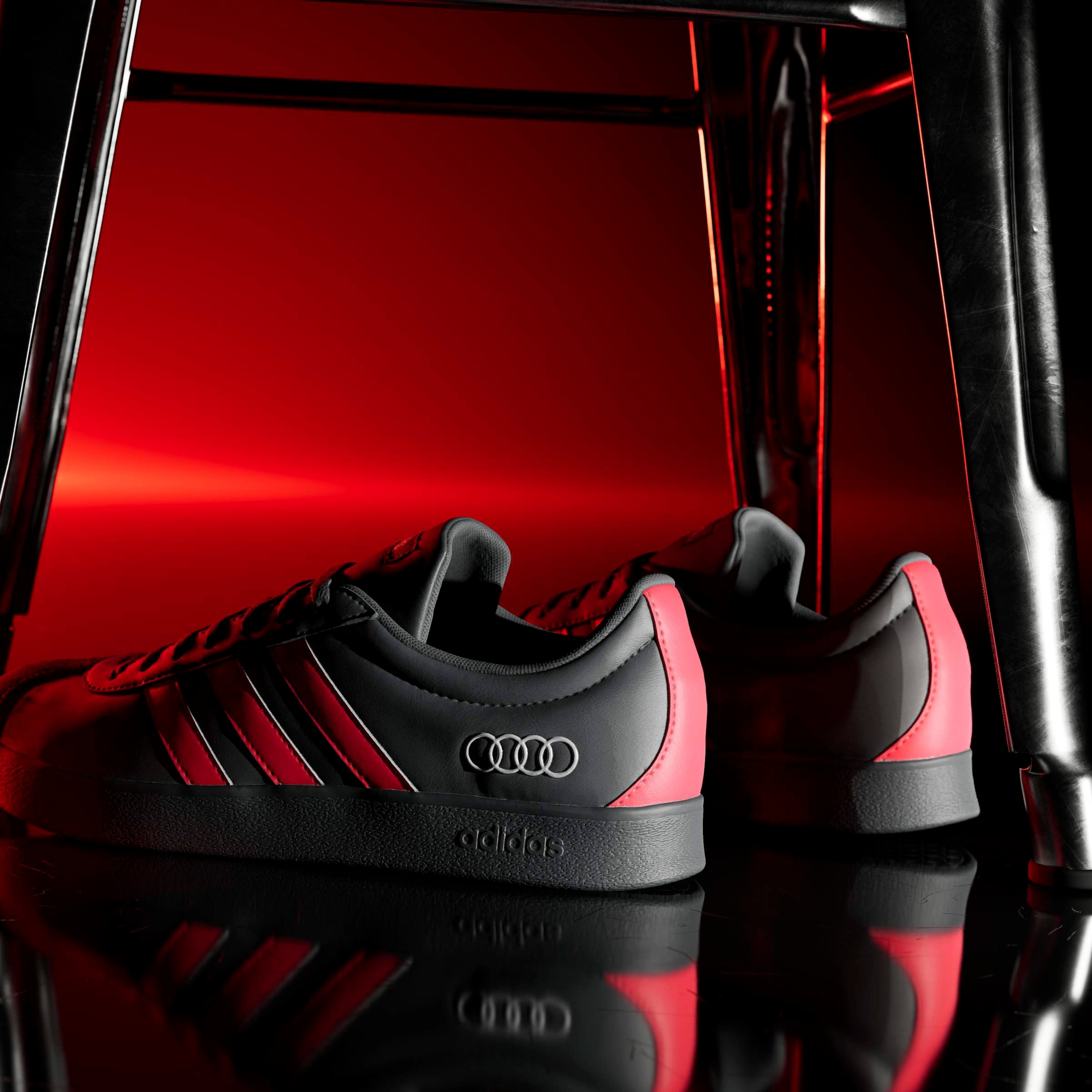 adidas Performance Sneaker »AUDI F1 TEAM VL COURT«  AUDI F1 Motorsport