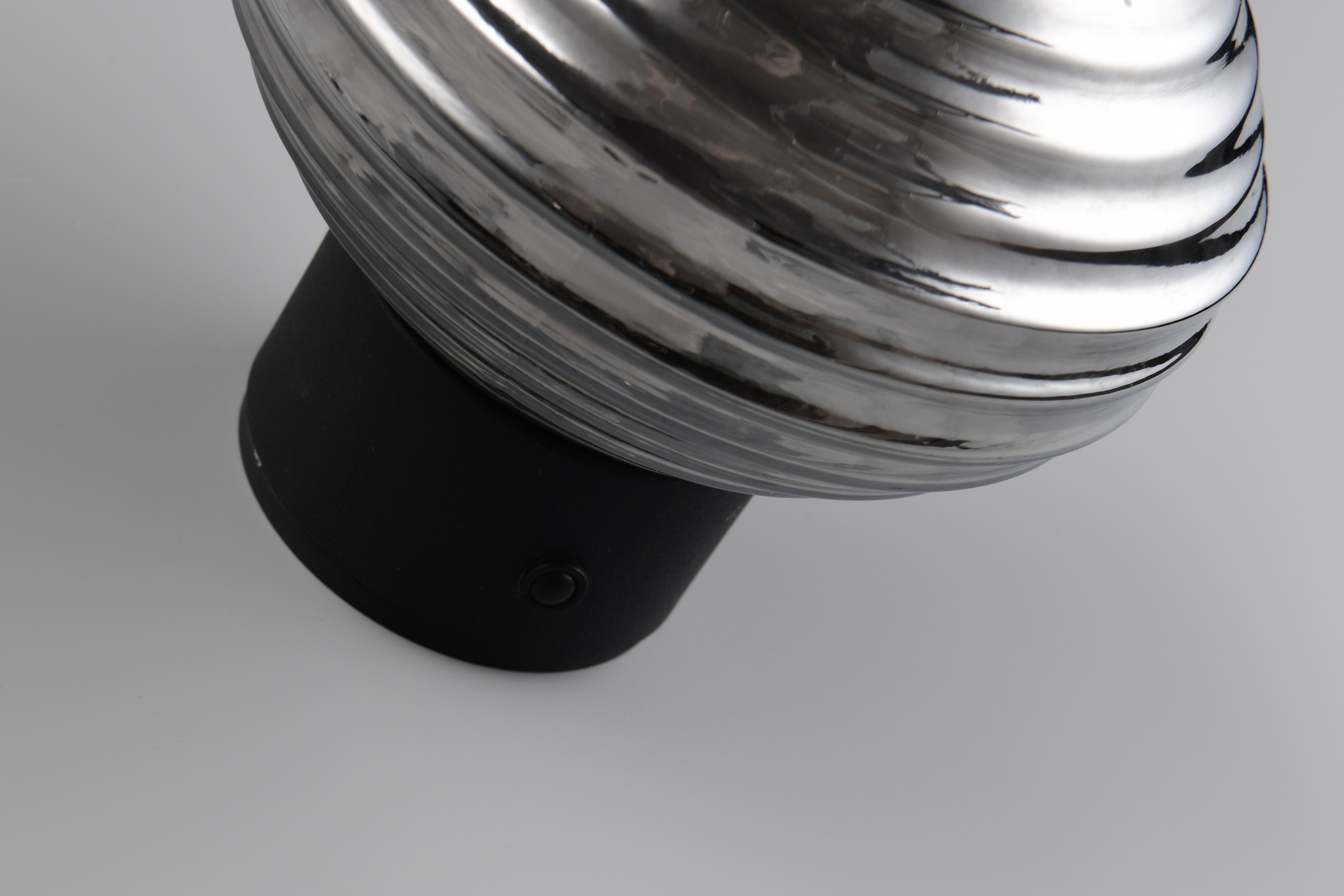 REALITY Leuchten LED Wandleuchte »EARL, runde Akku Wandlampe mit Touchdimmer, USB-Anschluss Ø 15,5cm«, 1 flammig, Leuchtmittel LED-Board | LED fest integriert, Akku Wandlampe Glasschirm, einfache Wandbefestigung, Tiefe 15 cm