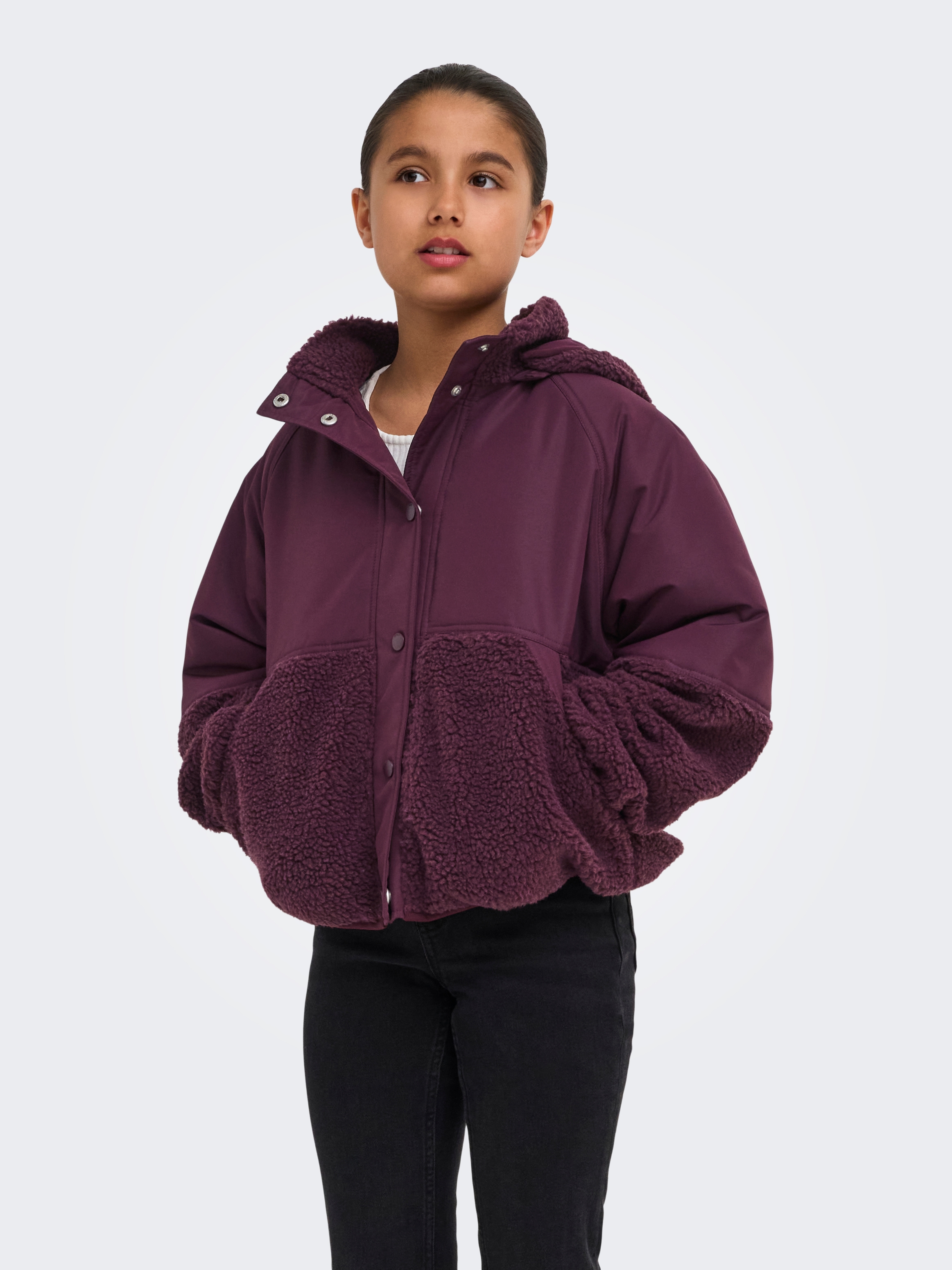 KIDS ONLY Kapuzenplüschjacke "KOGNOMI TEDDY MIX JACKET VD OTW" mit Kapuze im tollen Materialmix mit Plüsch