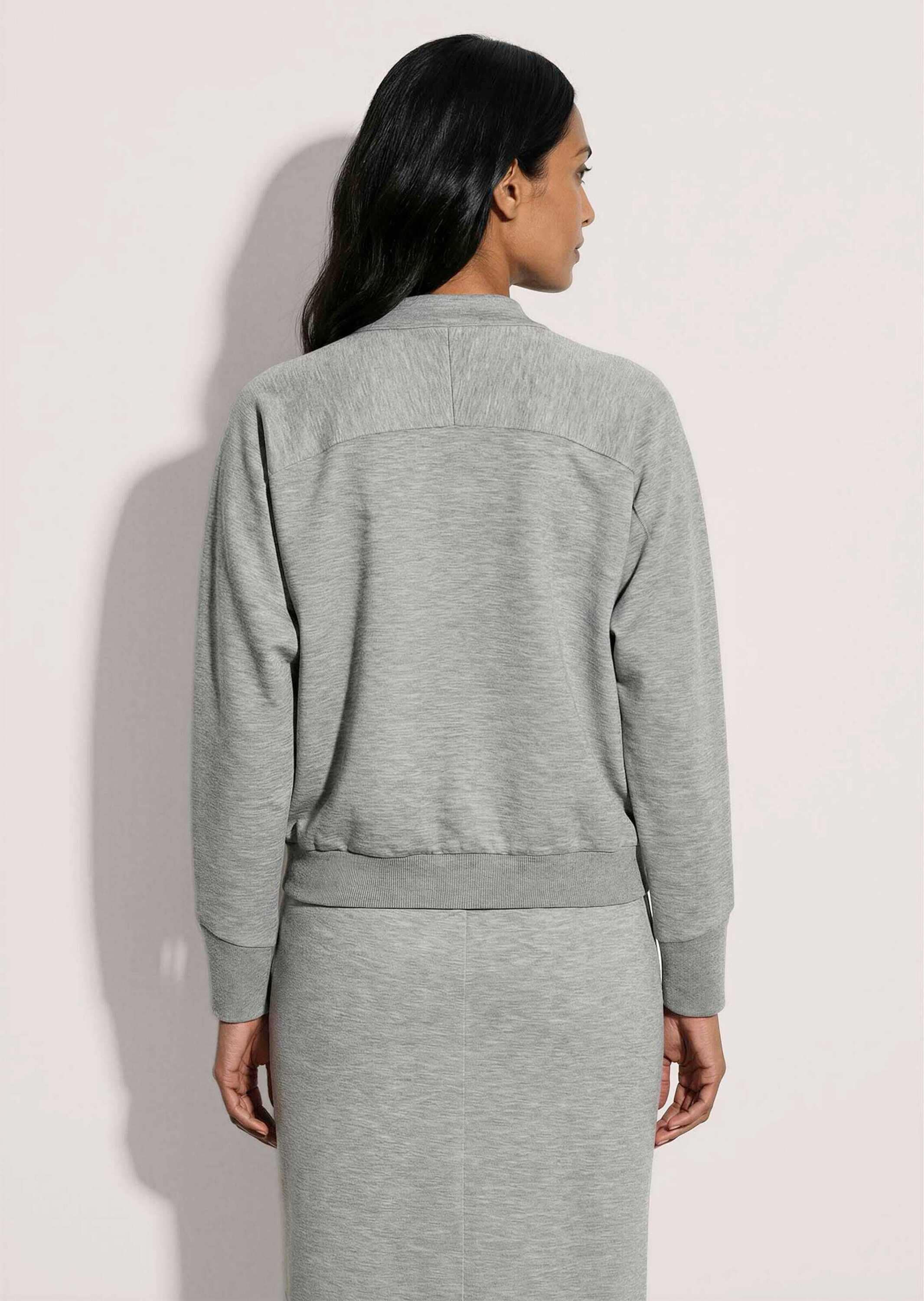 MADELEINE Langarmshirt »Shirt Sweatshirt mit Stehkragen & Zipper«
