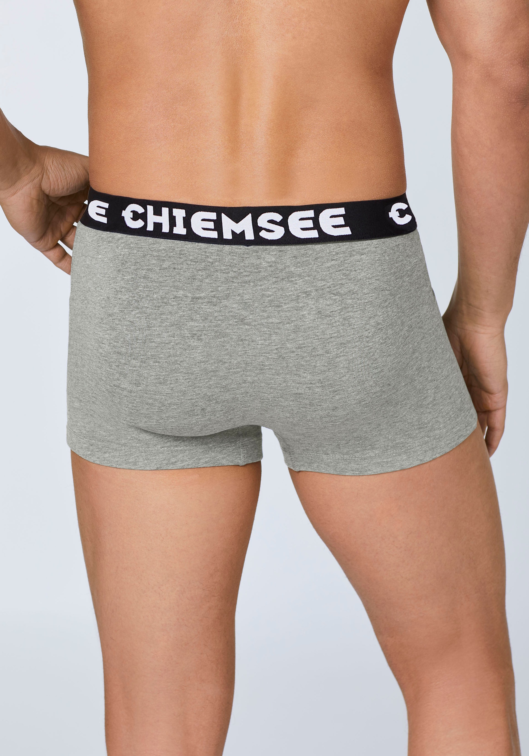 Chiemsee Boxershorts Packung, 5 Stk. aus Baumwollmischung, elastischer Logobund