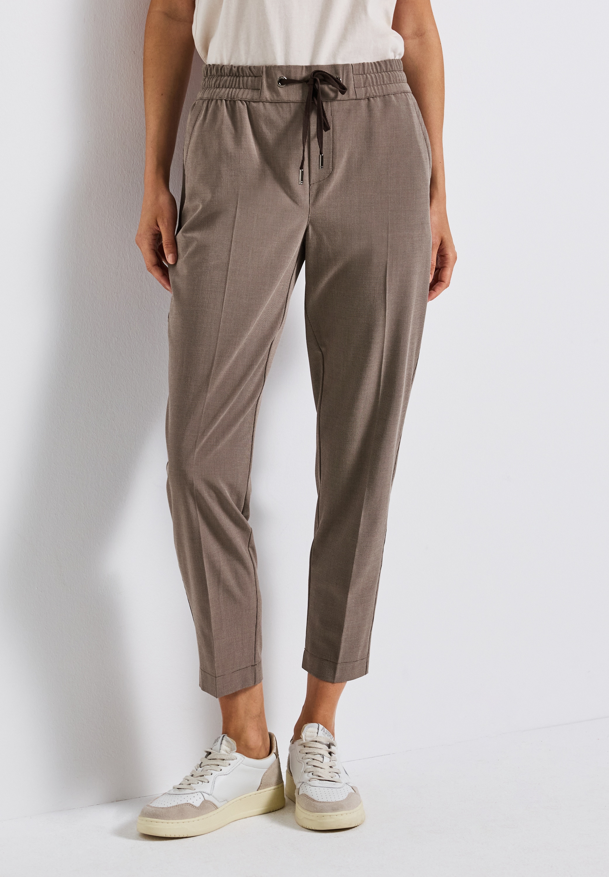 STREET ONE Jogger Pants  Middle Waist