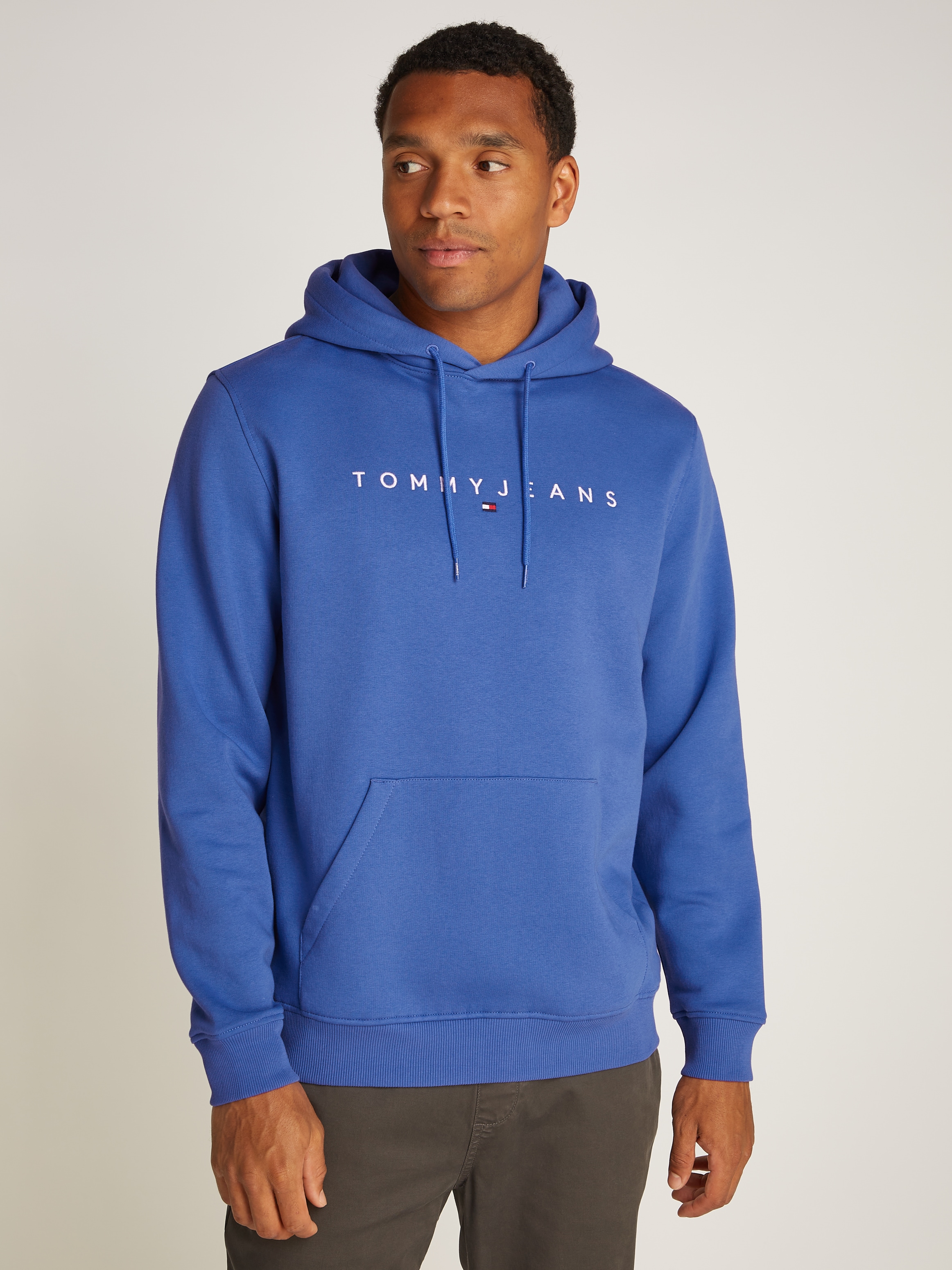 Tommy Jeans Hoodie "TJM REG LINEAR LOGO HOODIE EXT", mit Logo-Stickerei