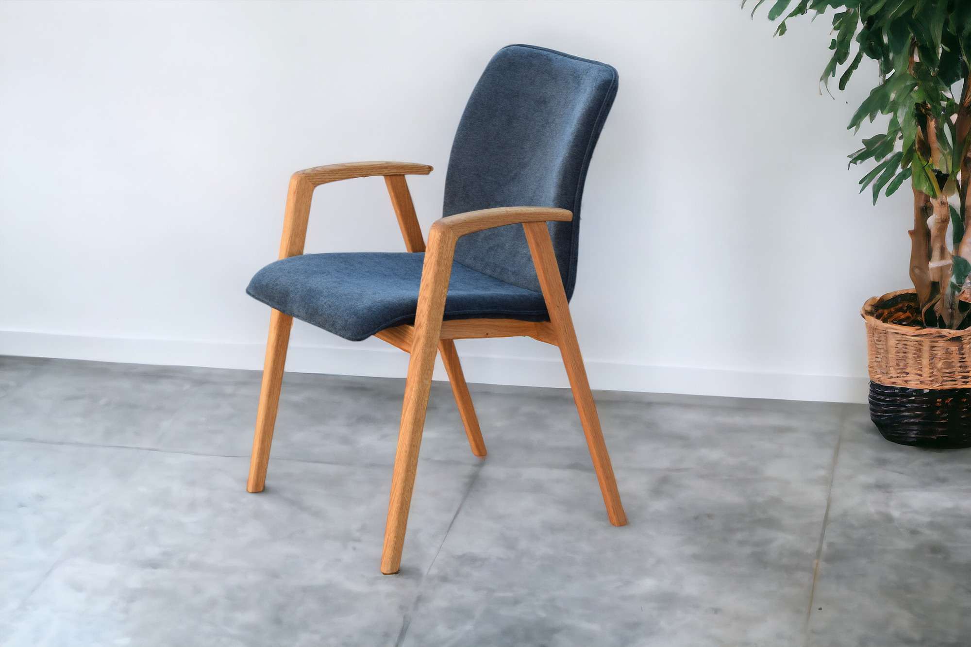 OTTO home 1100000002199 "Loreen Esszimmerstuhl, Polsterstuhl, Designstuhl" (Set) 2 Stk.mit Massivgestell, hochwertig gearbeitet, Armlehnen, stilvoll, bequem