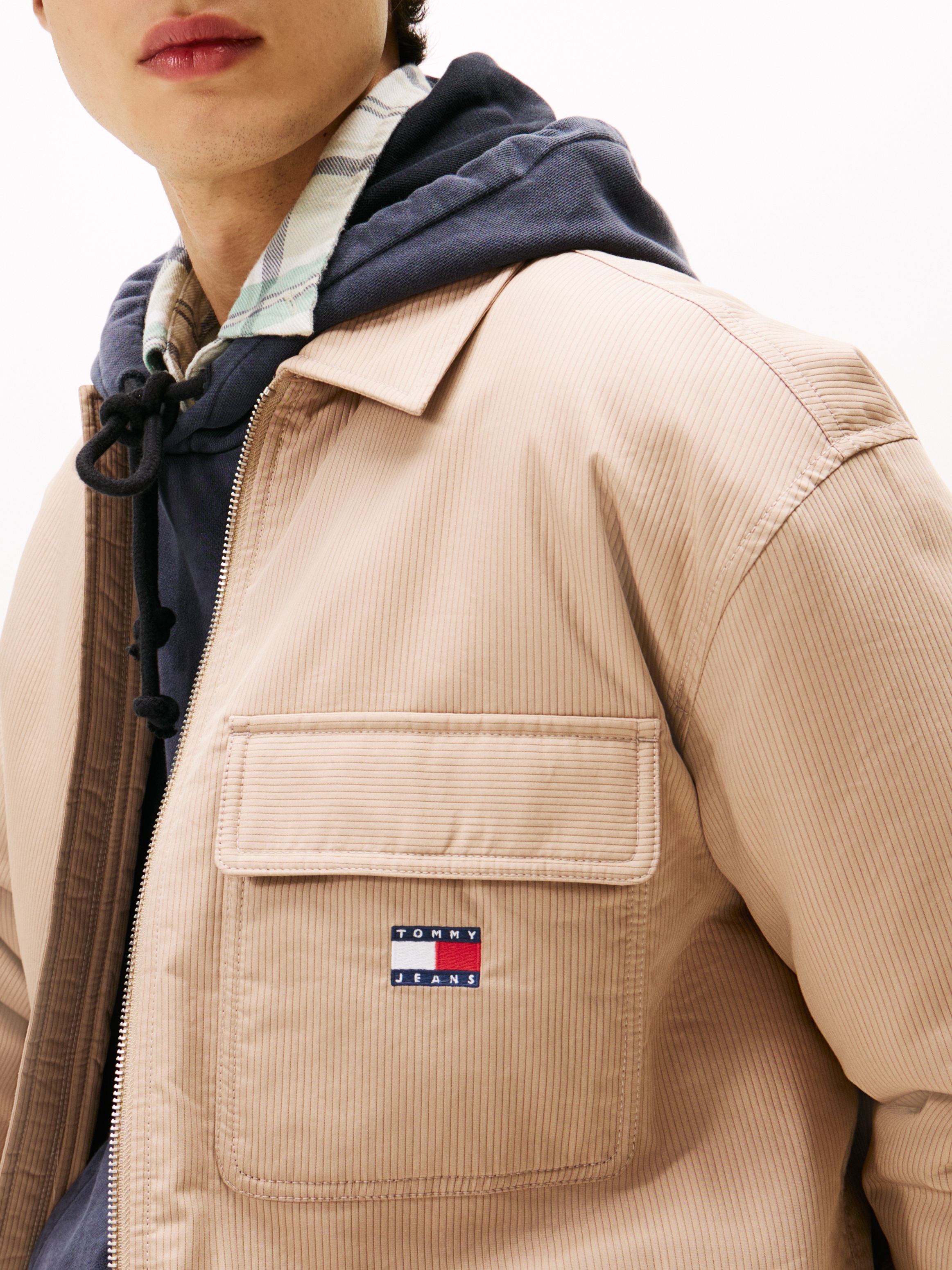 Tommy Jeans Hemdjacke "TJM PADDED TECH CORD" ohne Kapuze Overshirt, lockere günstig online kaufen