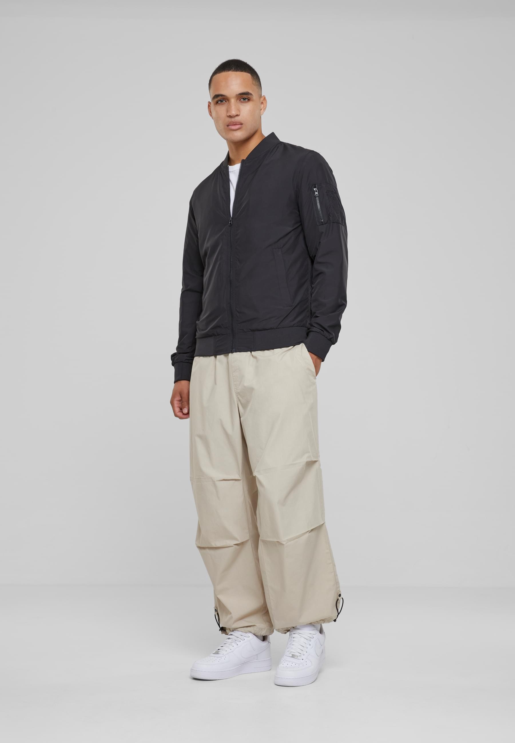 URBAN CLASSICS Allwetterjacke »Urban Classics Herren Light Bomber Jacket«, (1 St.), ohne Kapuze