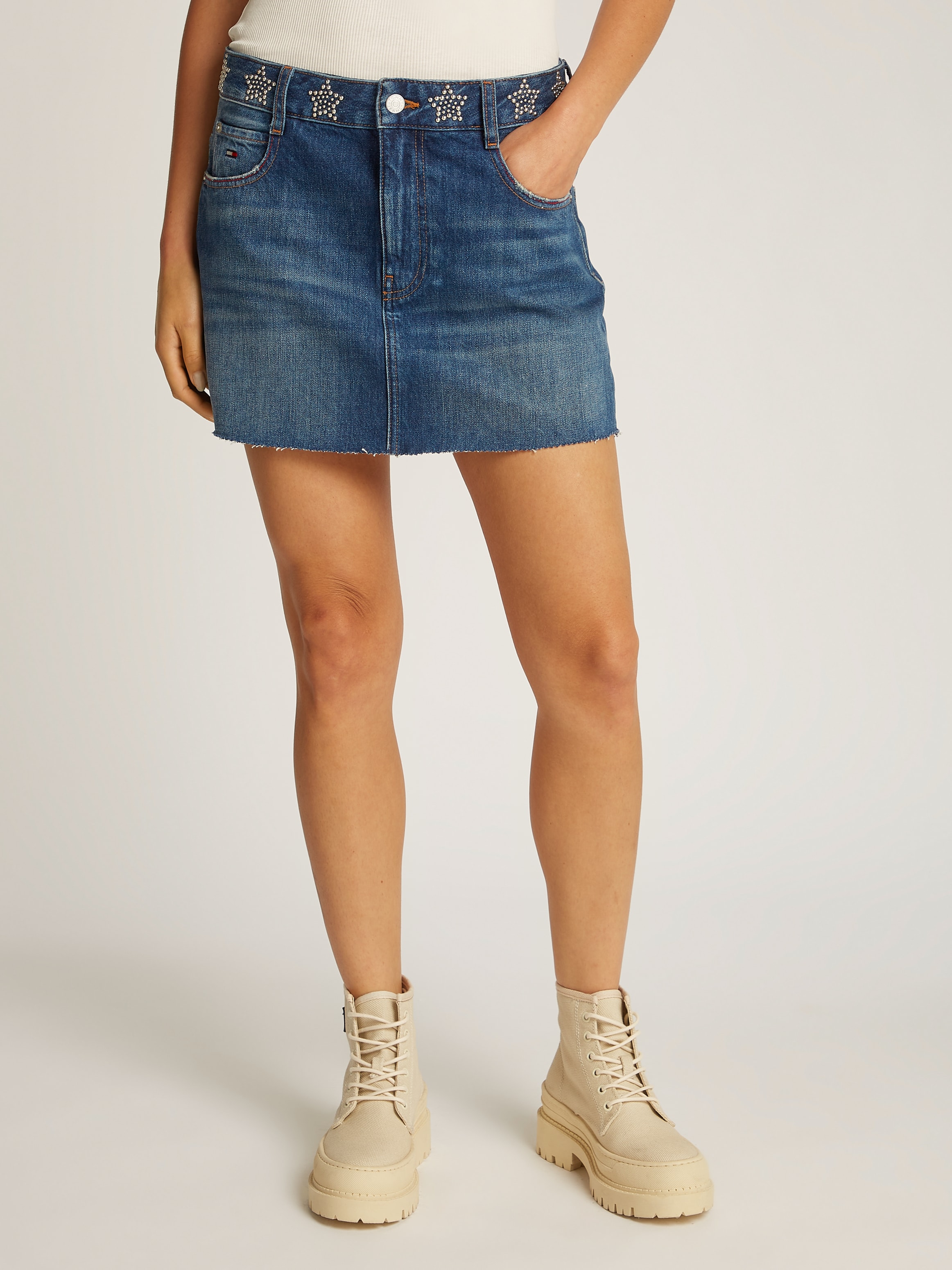 Tommy Jeans Jeansrock "STUDDED DENIM MINI SKIRT AI9057", mit Strass-Details günstig online kaufen