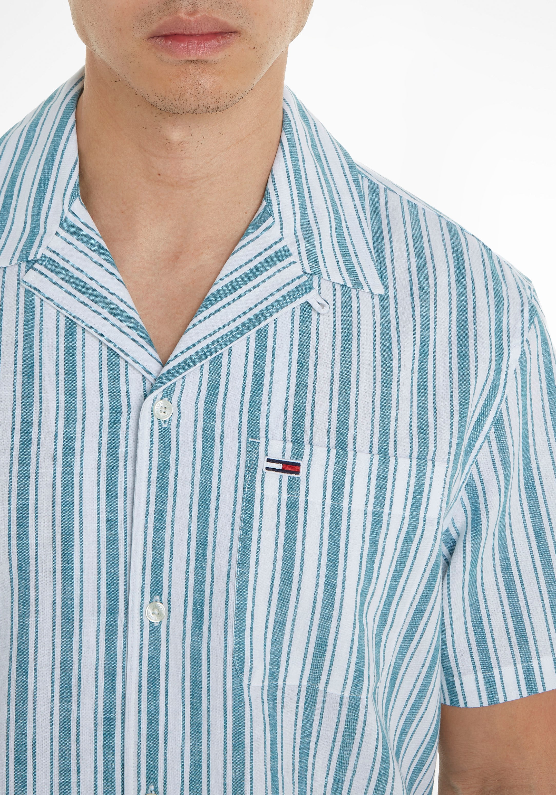 Tommy Jeans Plus Kurzarmhemd »TJM STRIPE LINEN SS SHIRT EXT«, Große Größen, Modische Längsstreifen