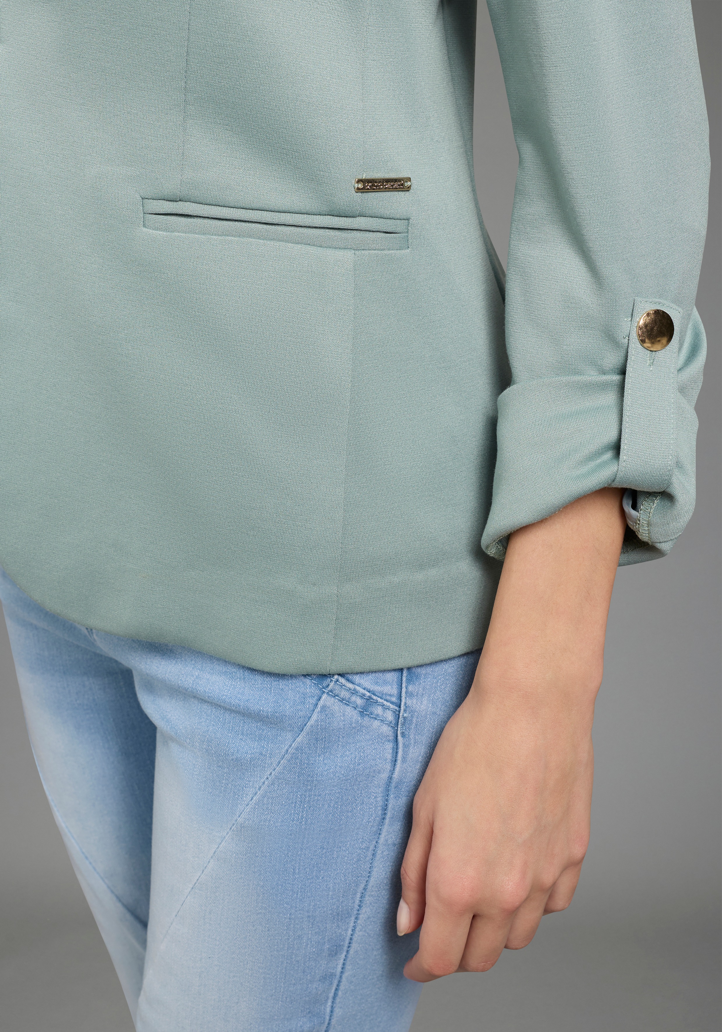 Thumbnail - Bruno Banani Sweatblazer hüftlange Blazerform, figurbetonte Passform, mit Reverskragen