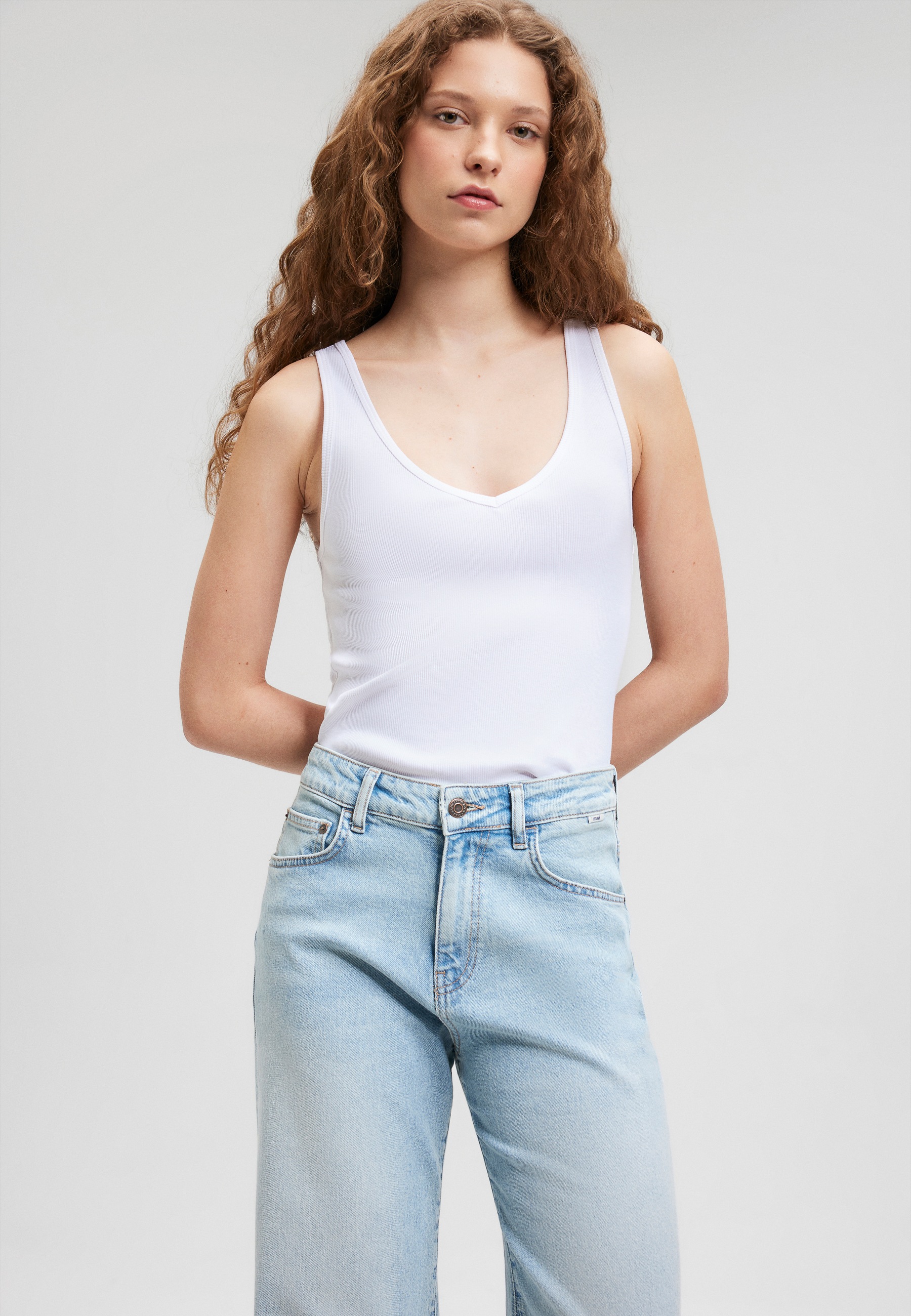 Mavi V-Shirt »STRAP V NECK BASIC«, Top V-Neck