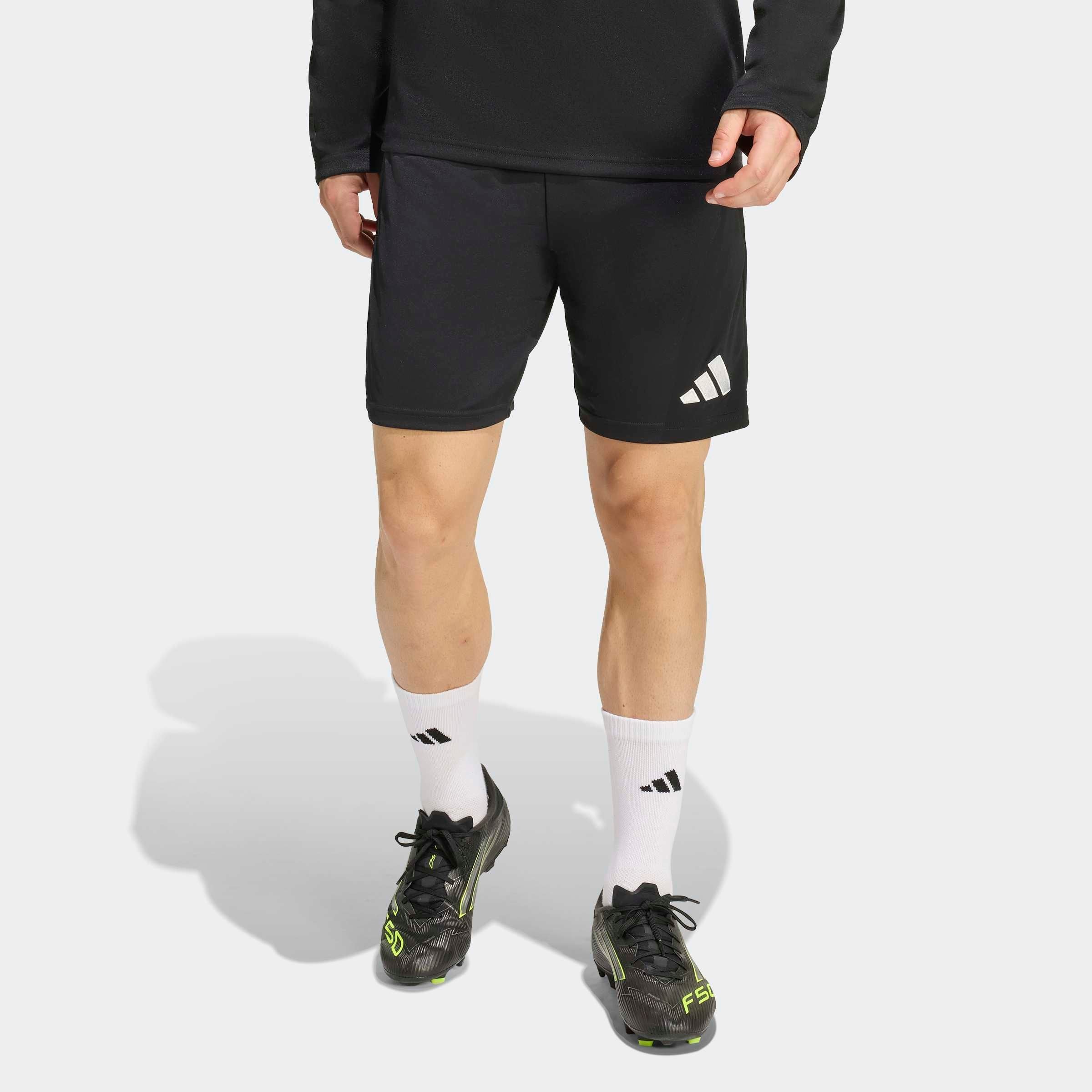 adidas Performance Trainingsshorts "ENTRADA 26" mit feuchtigkeitsableitender Climacool Technologie, Standardlänge