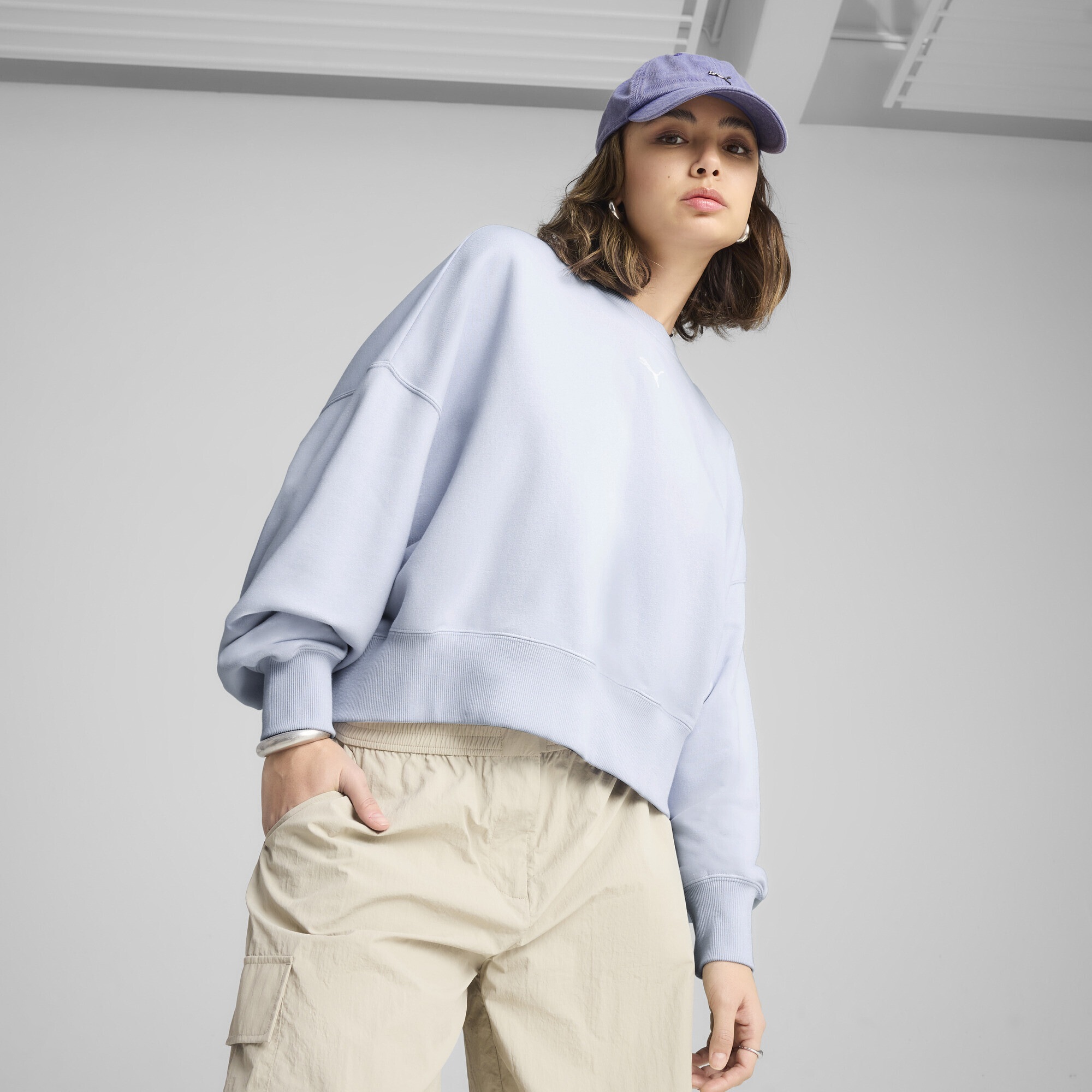 Thumbnail - PUMA Sweatshirt "WARDROBE ESS Oversized-Crewneck Damen"