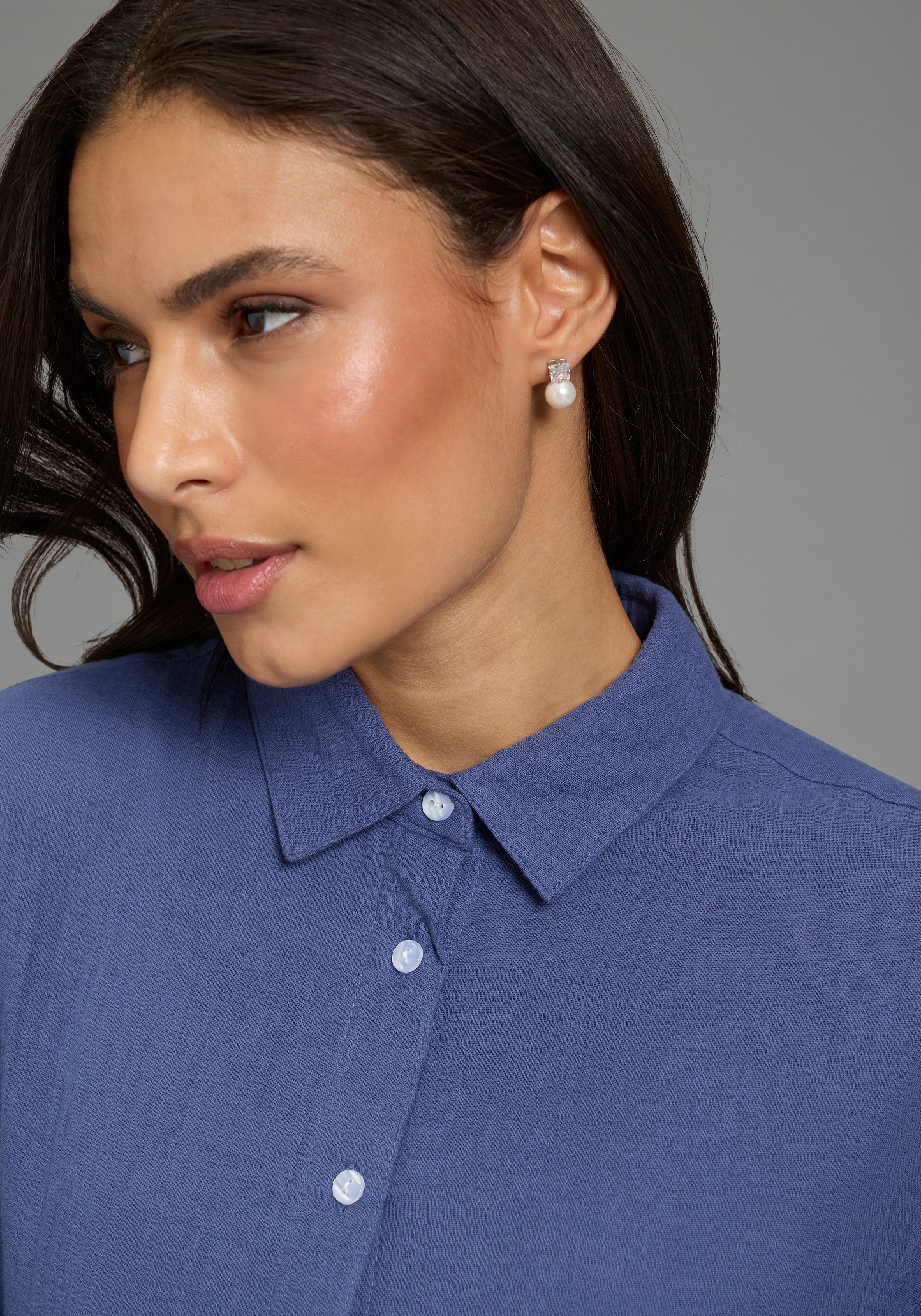 Thumbnail - Laura Scott Longbluse in Musselin-Qualität