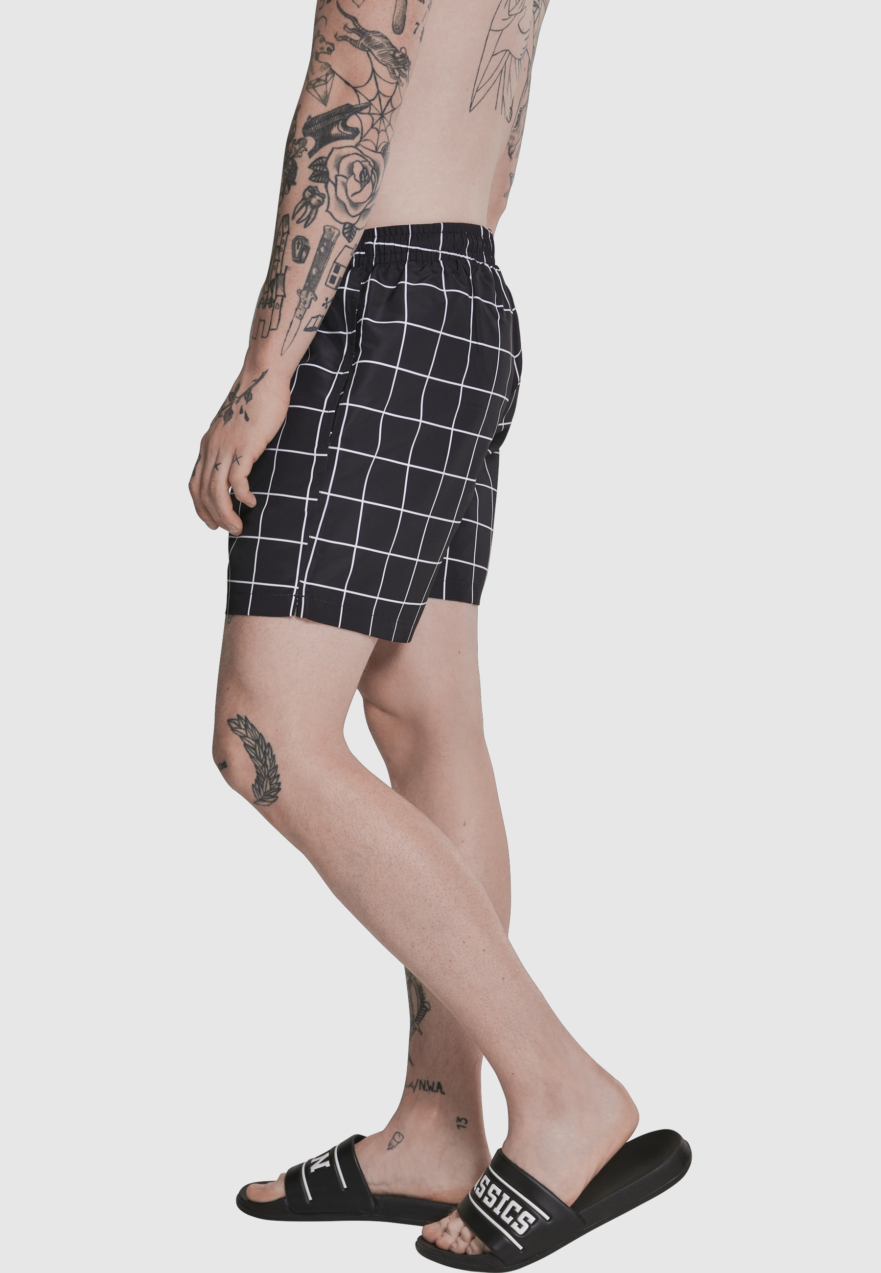 URBAN CLASSICS Badeshorts »Urban Classics Herren Check Swim Shorts«