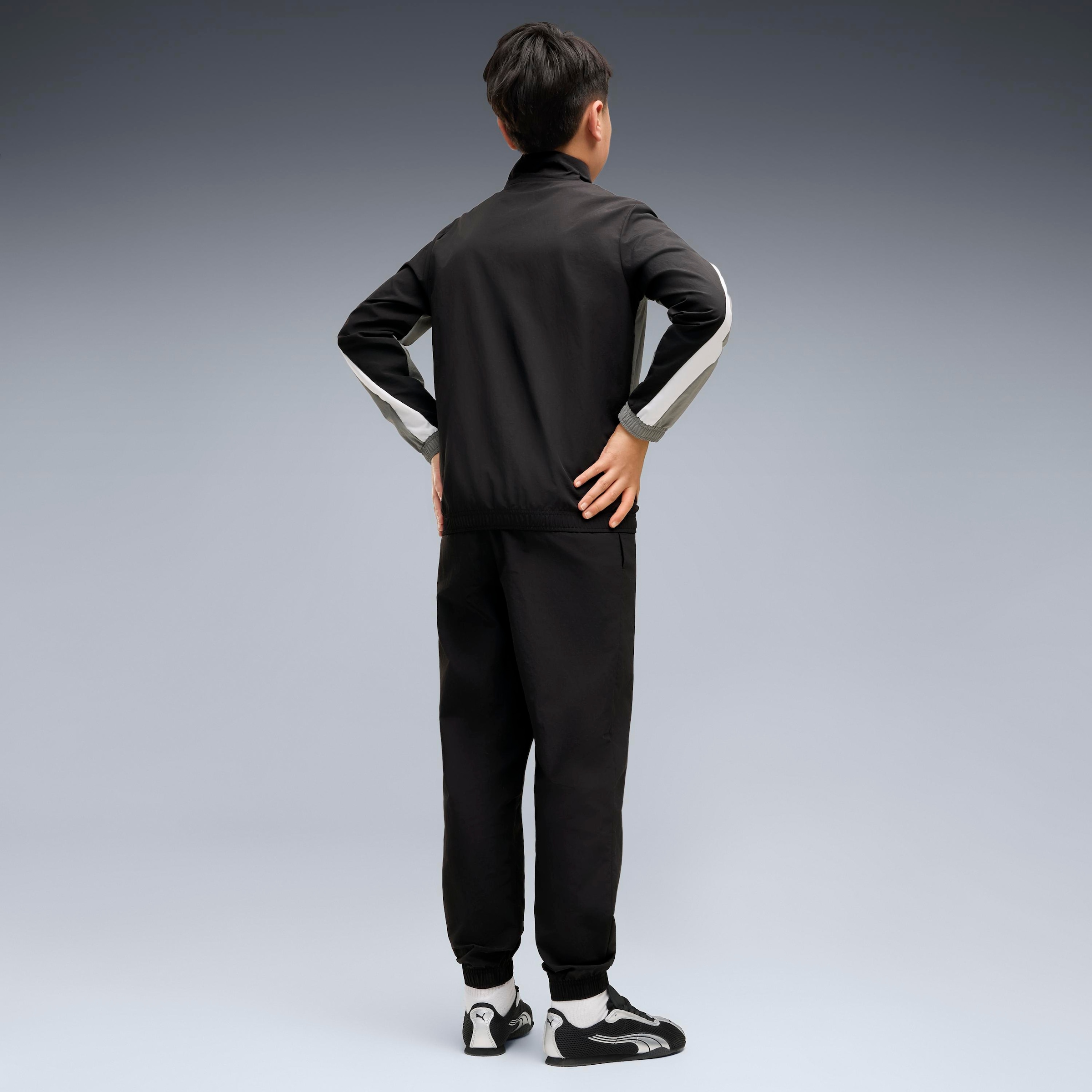PUMA Jogginganzug »ESS BLOCK WOVEN SUIT B« 2 2-teiliges Set, mit Reißverschluss am Oberteil, windabweisend