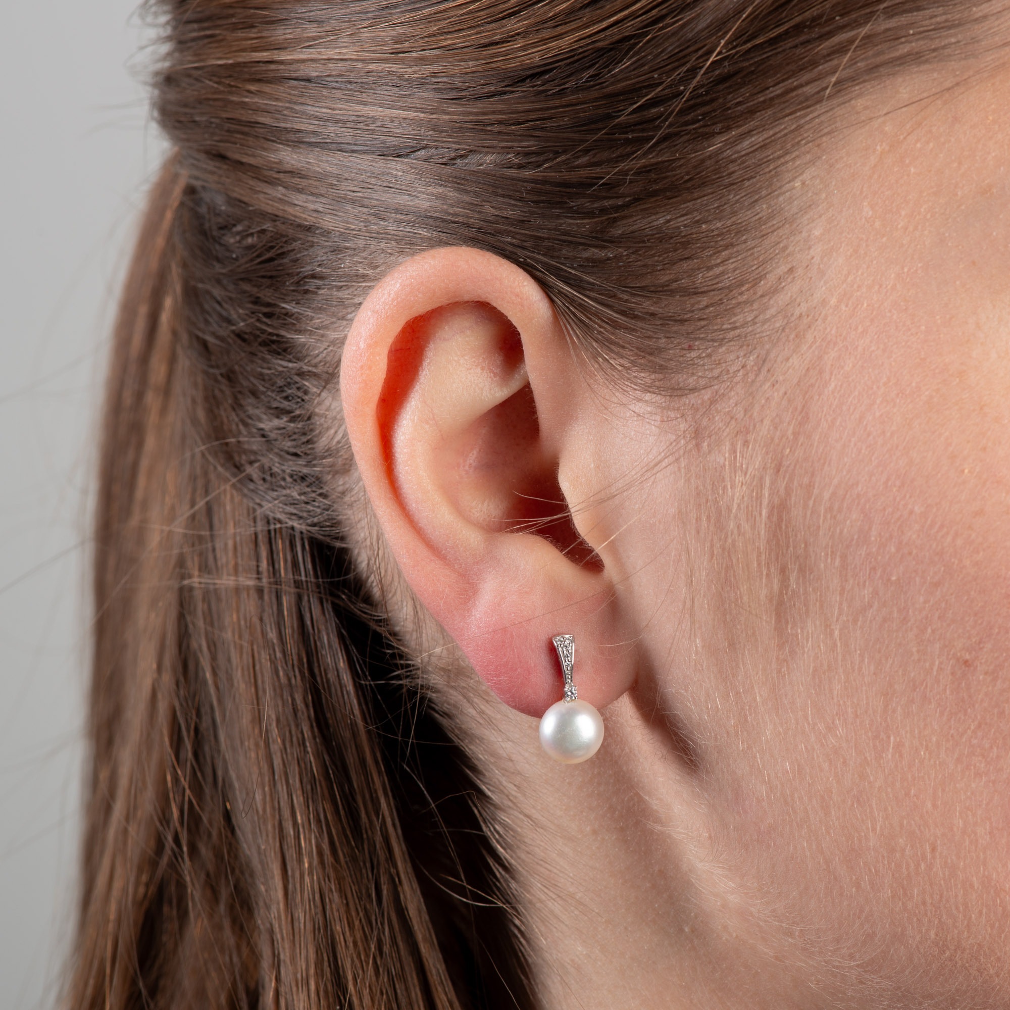 Orolino Paar Ohrstecker »Gold mit 2 weißen Perlen und 12 Brillanten zus. 0,07ct.«