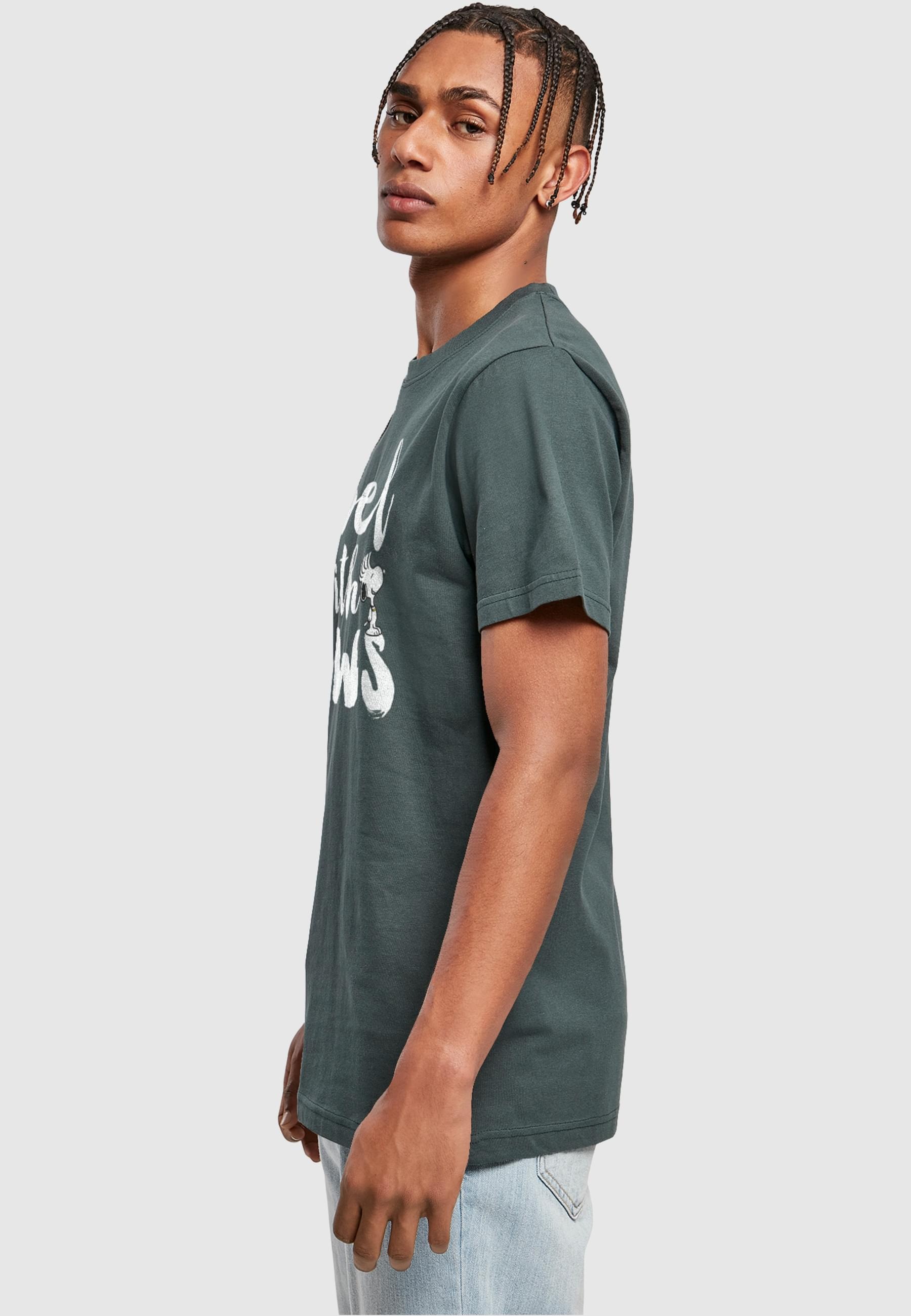 Merchcode T-Shirt »Merchcode Herren Peanuts - Rebel with paws T-Shirt Round Neck«, (1 tlg.)