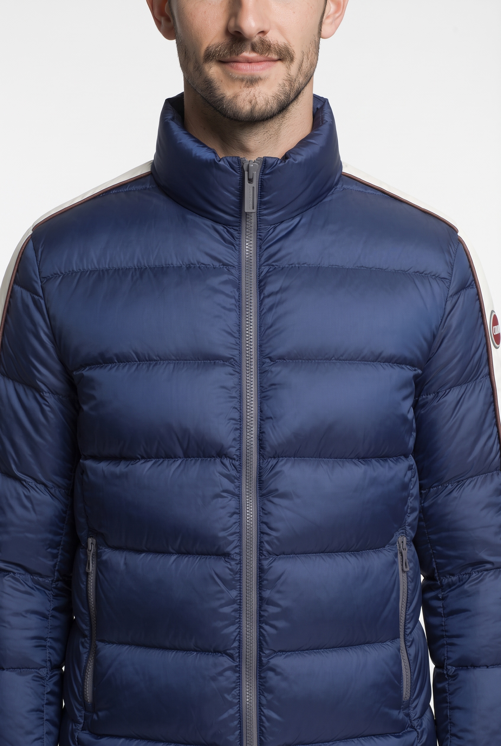 Colmar Daunenjacke ohne Kapuze mit glänzendem Finish und kontrastierenden Galonstreifen