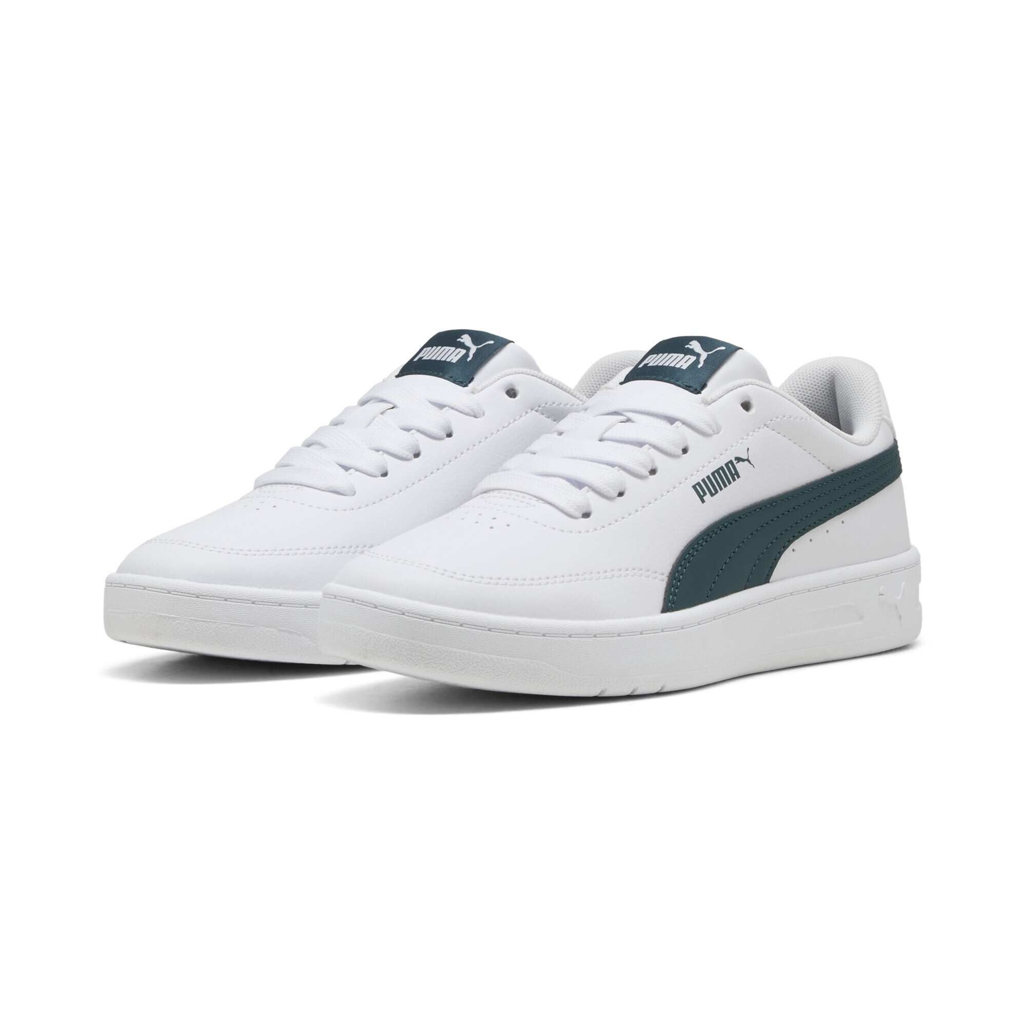 PUMA Kinder Sneaker "Court Classic Clean Sneakers Jugendliche", Gr. 38,5, weiß, Obermaterial: Synthetik, Textil; Futter: Textil; Innensohle: Textil;