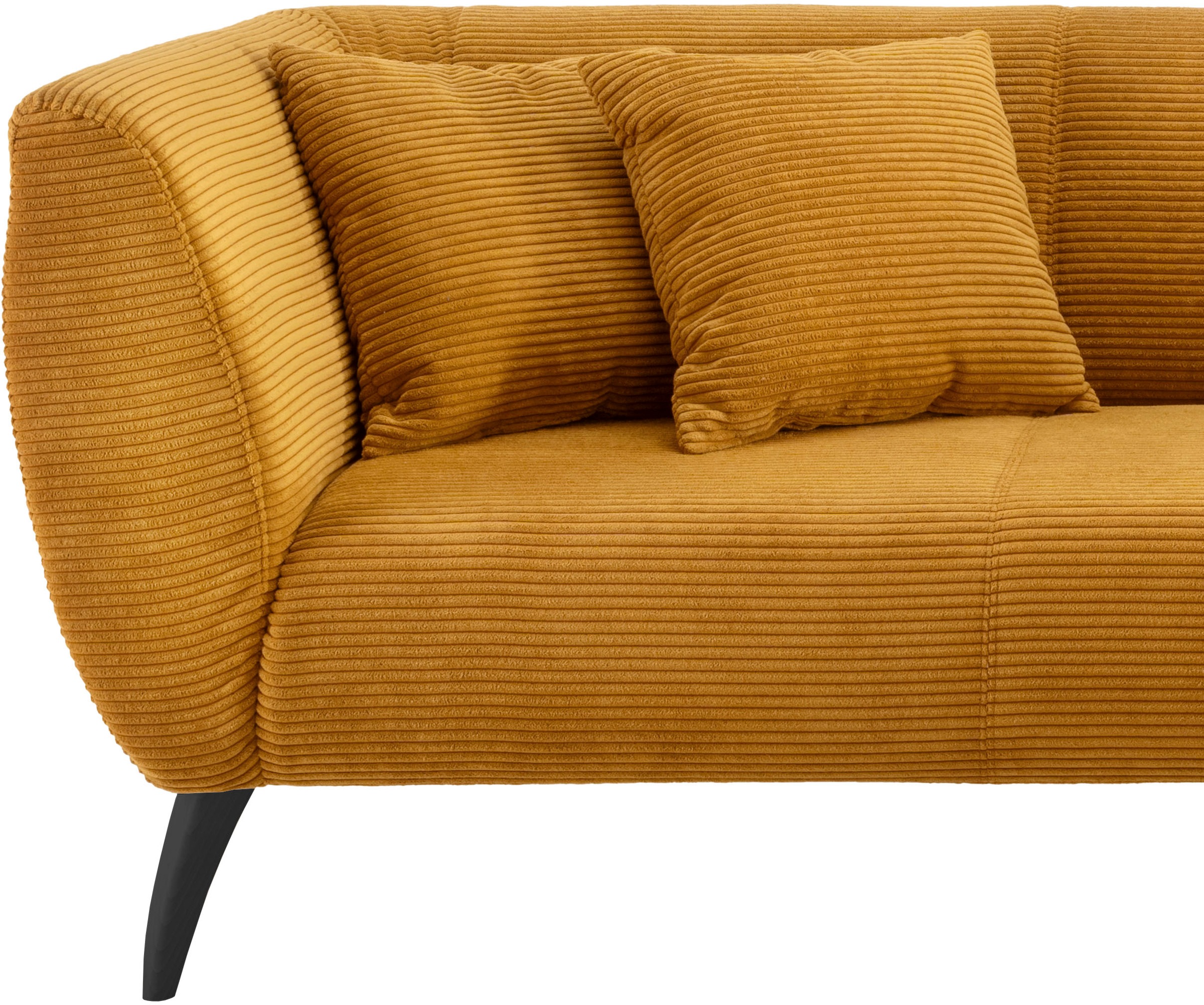 INOSIGN Ecksofa »Colori Polstermöbel mit zeitlos eleganter Rückenführung. L-Form«, Holzfußfarbe wählbar, inkl. 4x Zierkissen