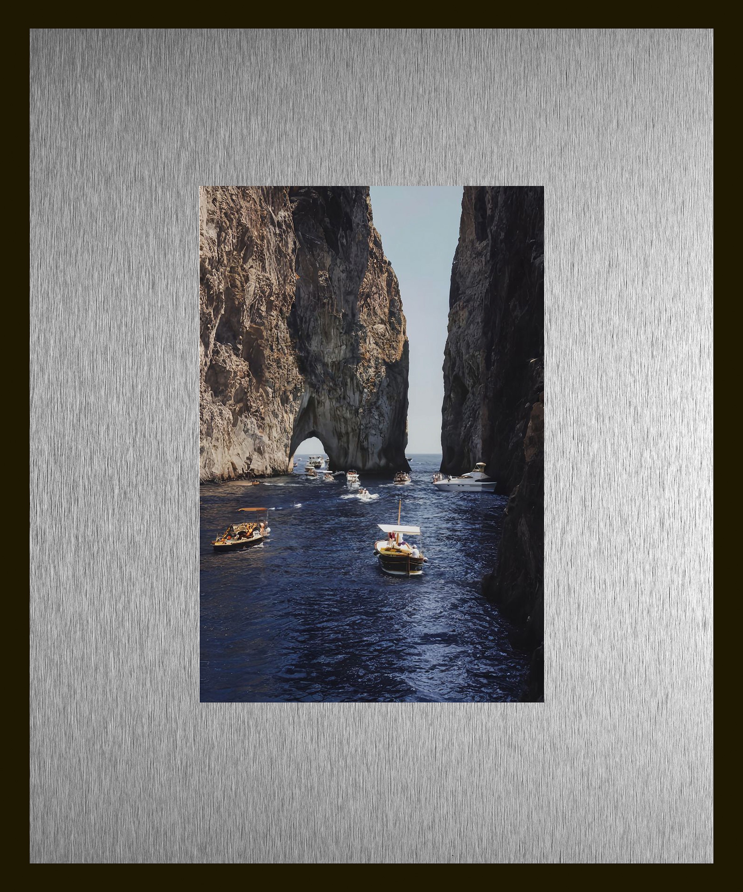 queence Bild "Trend Wandbild, Wandkunst, Kunstdruck "Meer und Boote"" Boote & Schiffe Meer Bilder Wasser 1 Stk. tlg. inkl. Passepartout aus hochwertigem Aluminium und schwarzem Rahmen