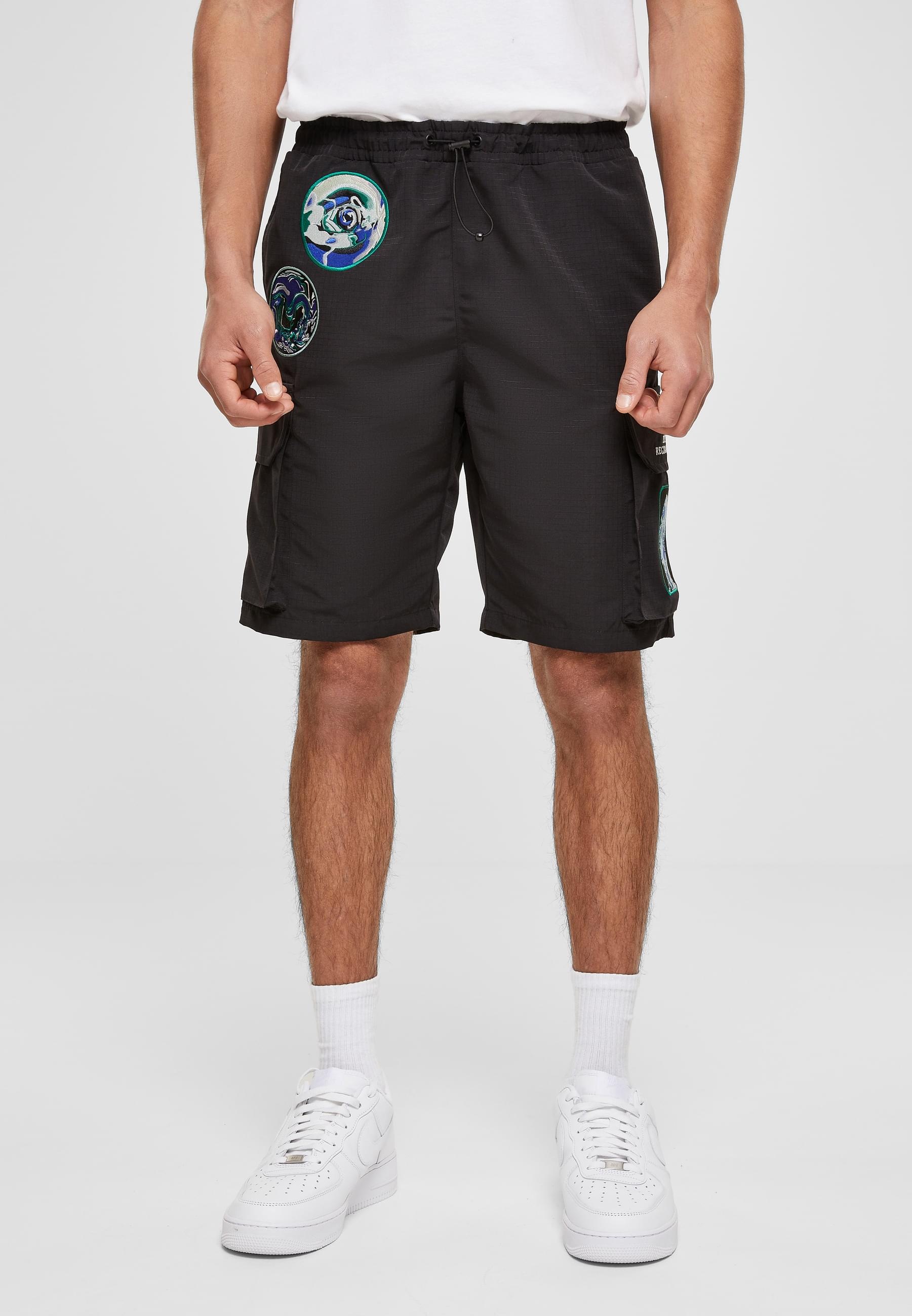 Karl Kani Shorts »Karl Kani Herren KM231-005-1KK Retro Patched Track Shorts black«, (1 tlg.)