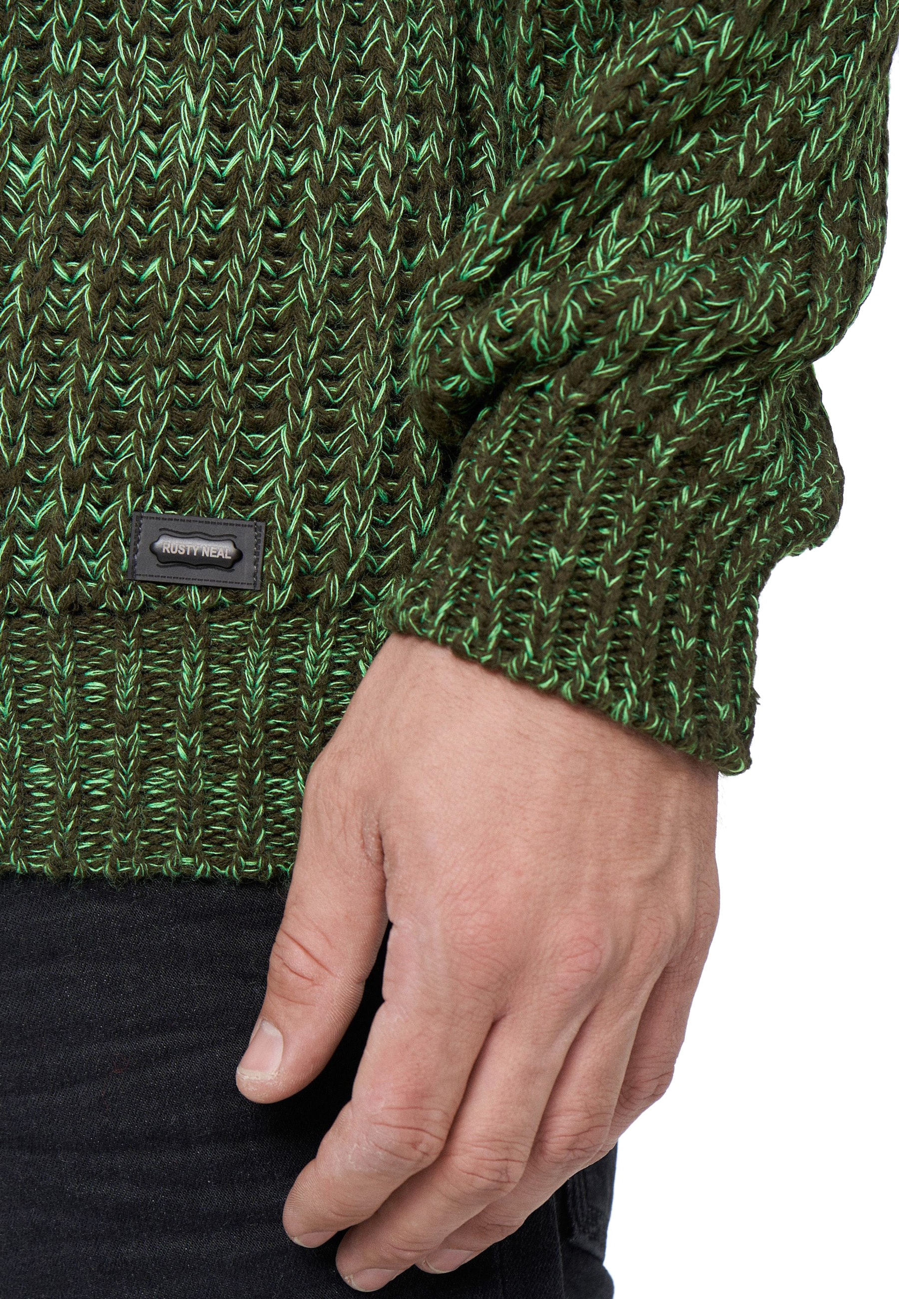 Rusty Neal Strickpullover im modischen Strick-Design