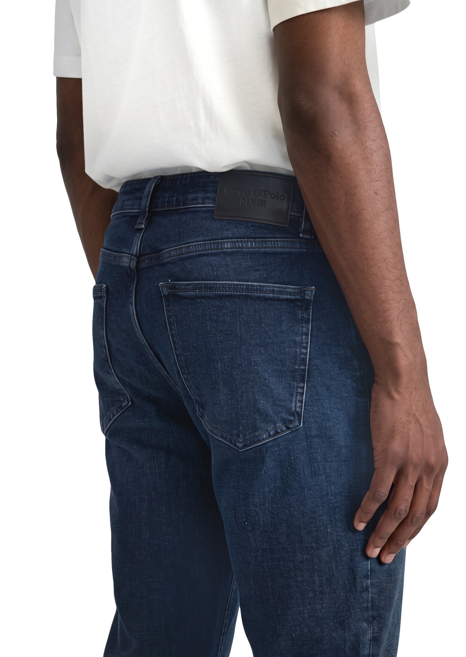 Marc O'Polo DENIM Tapered-fit-Jeans »aus Bio-Baumwoll-Mix«