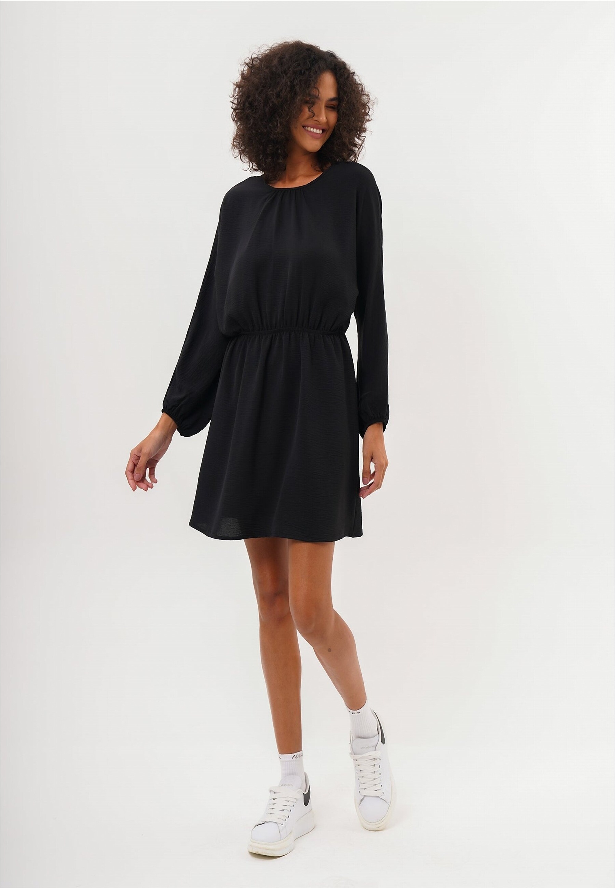 freshlions Jerseykleid »Beth«, mit rückenfreiem Design