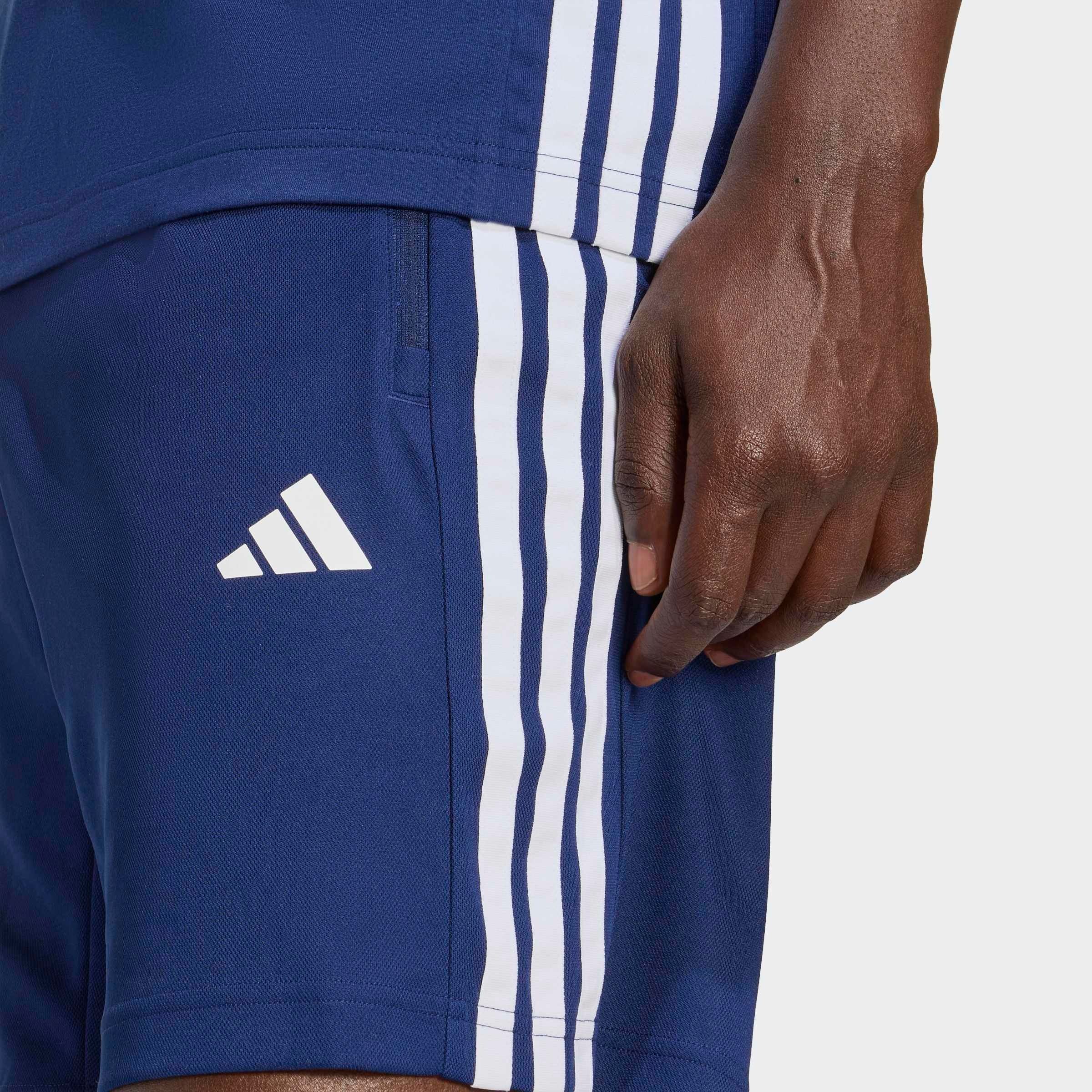 adidas Performance Shorts »WE BAS 3SPQ S9i«  sportlicher Stil, für sportliche Aktivitäten, aus Polyester