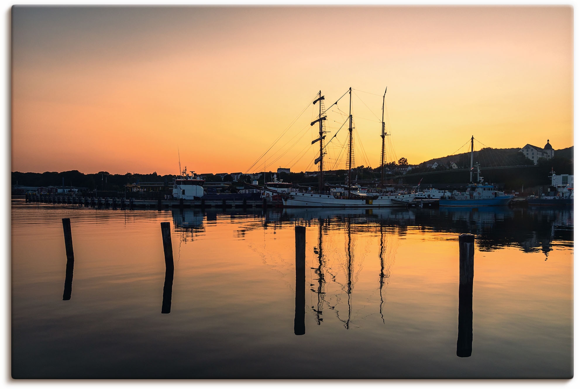Artland Wandbild »Hafen von Sassnitz auf der Insel Rügen«, (1 Stück), in vielen Größen & Produktarten - Alubild / Outdoorbild für den Außenbereich, Leinwandbild, Poster, Wandaufkleber / Wandtattoo auch für Badezimmer geeignet