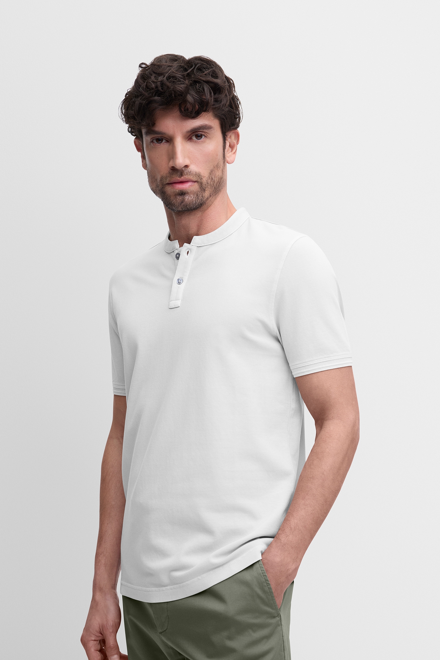 T-Shirt CINQUE "CILANO", Damen, Gr. M, weiß, Jersey, Obermaterial: 95% Baumwolle, 5% Elasthan, unifarben, relaxed fit normal, Rundhals, Bündchen, Shirts T-Shirt, Rundhalsausschnitt mit kurzer Knopfleiste, Relaxed Fit