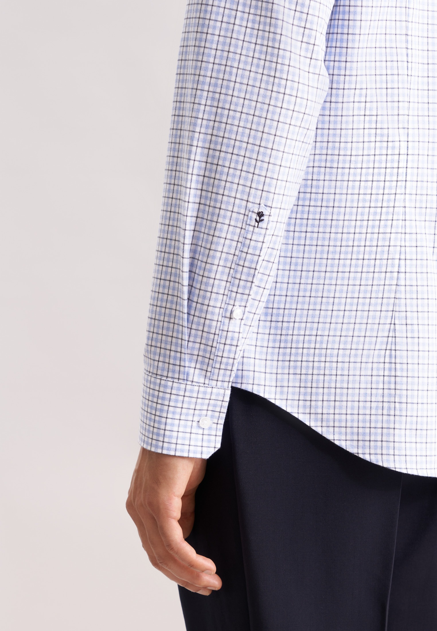 Flanellhemd SEIDENSTICKER "Schwarze Rose", Herren, Gr. L (41), normale Ärmellängen, blau, 100% Baumwolle, kariert, tailored fit, 2-Knopf-Manschette, Hemden, Shaped 1/1 Button-Down-Kragen Karo 3