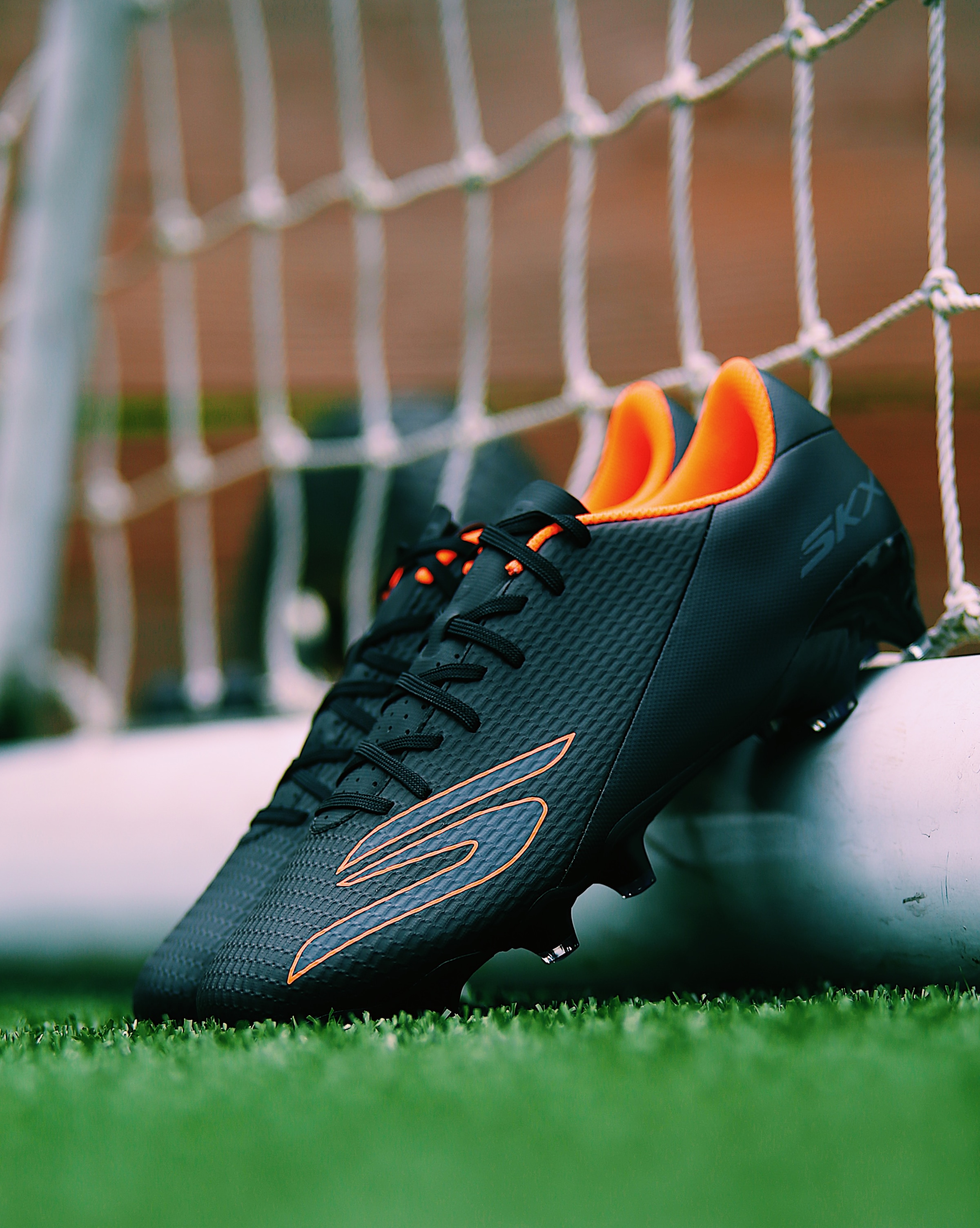 Skechers Fußballschuh »GOLD FG, Go Soccer Mens, Skechers Skx_2 Academy Fg«, Sportschuh, Naturrasenschuh mit Stollen