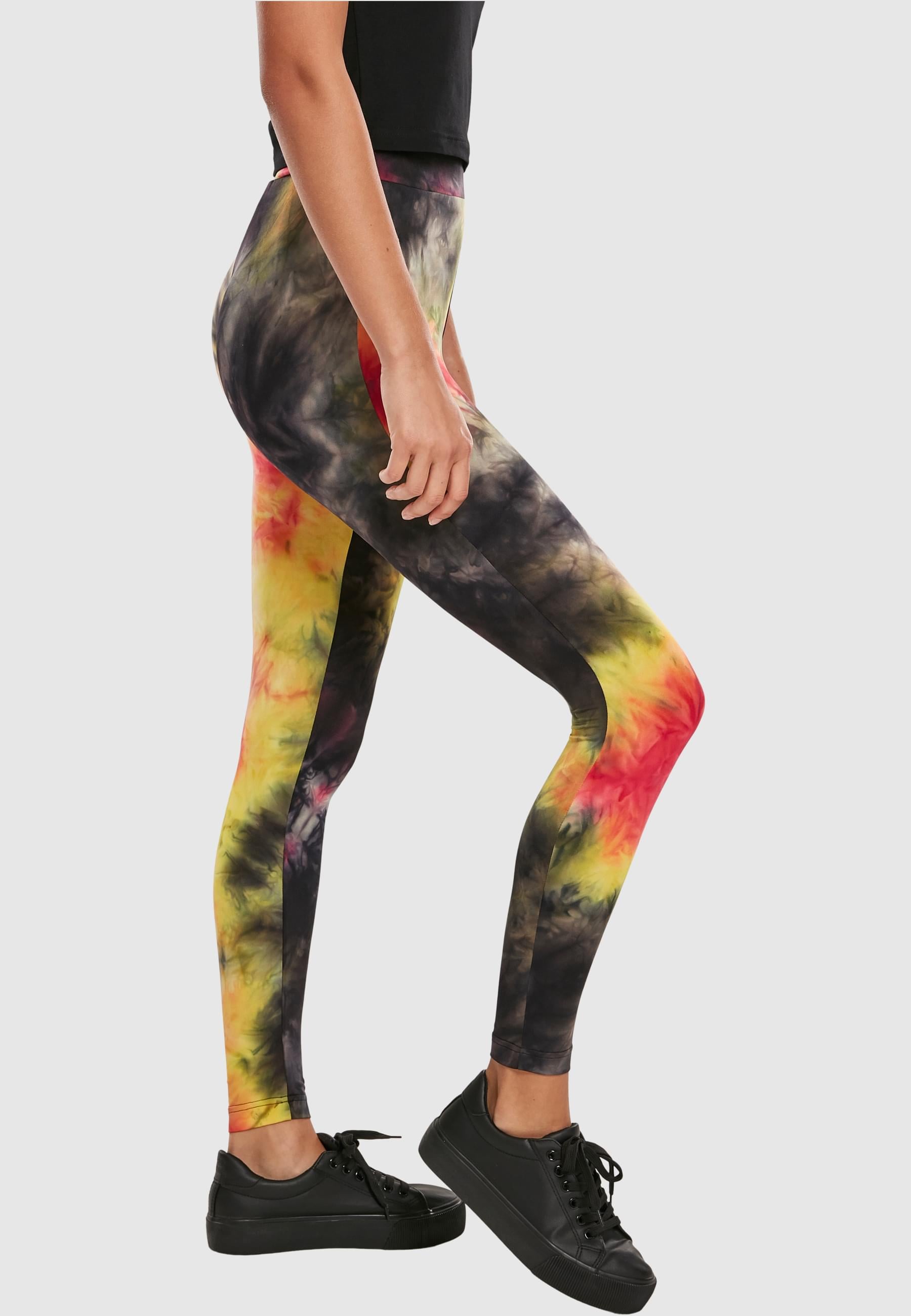 URBAN CLASSICS Leggings »Urban Classics Damen Ladies Tie Dye High Waist Leggings«, (1 tlg.)