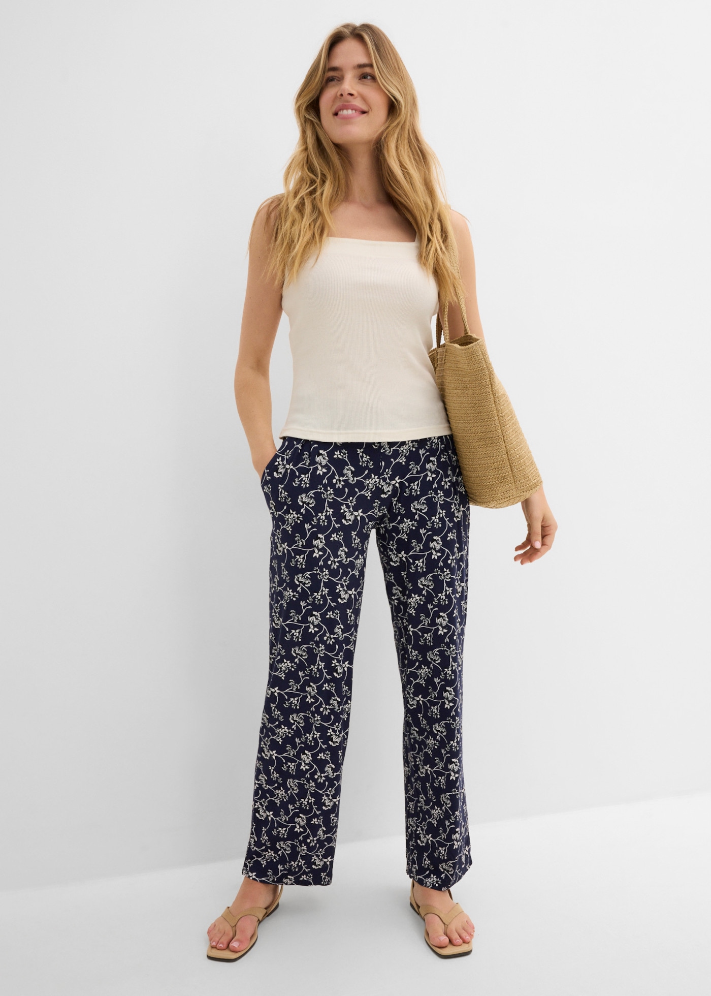 bonprix Palazzohose  aus Viskose und Elasthan, mit Bequembund, lange, fließende Form